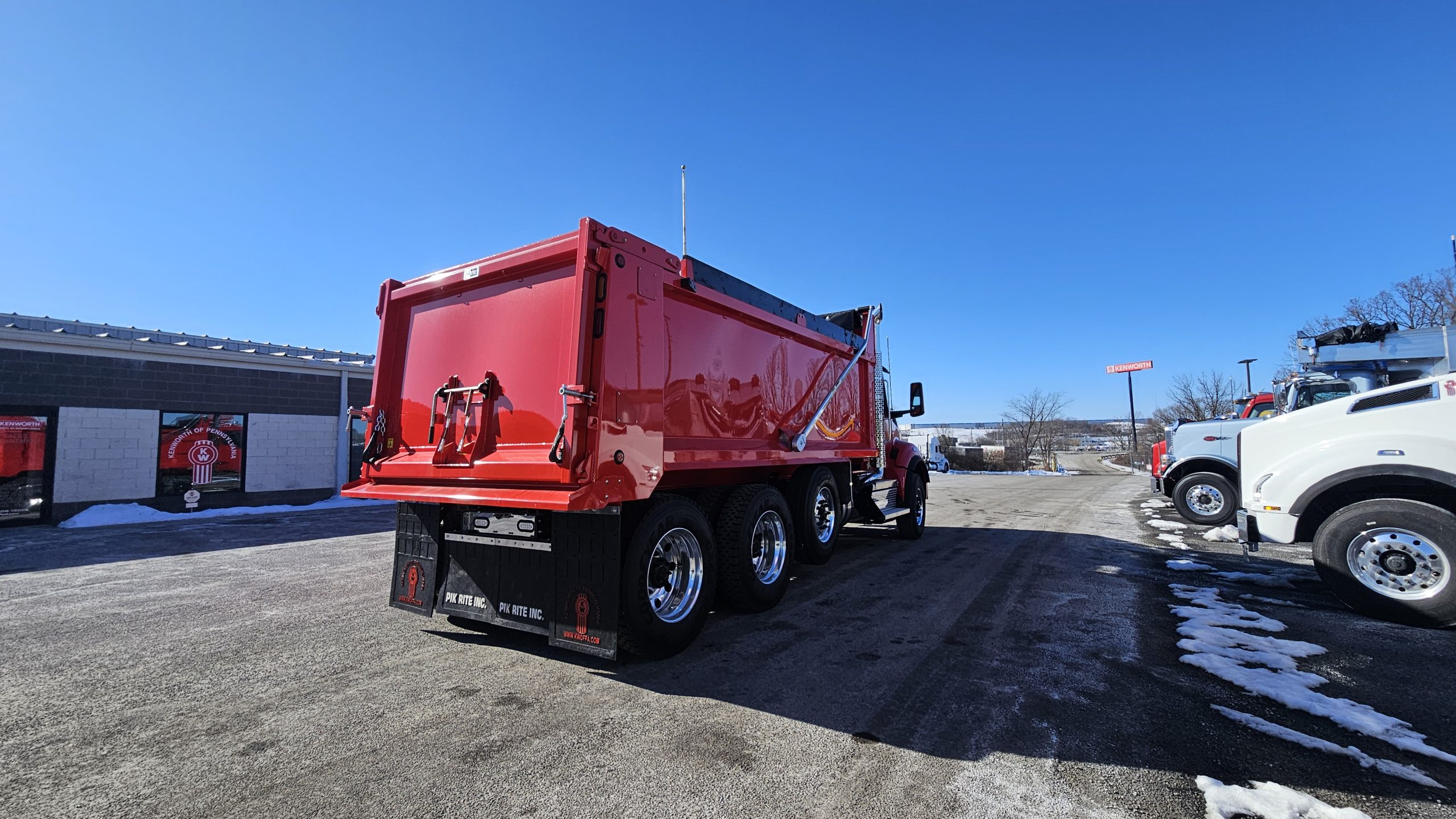 2025 KENWORTH T880 - image 5 of 6