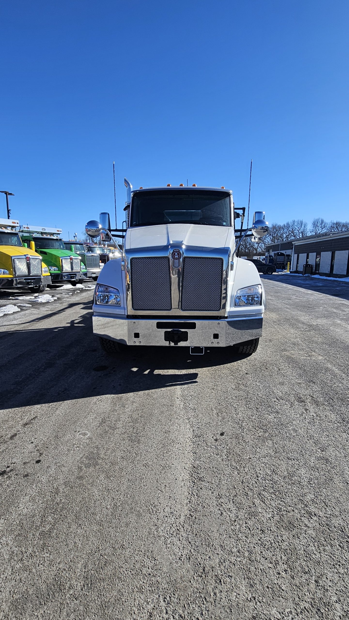 2025 KENWORTH T880 - image 3 of 6
