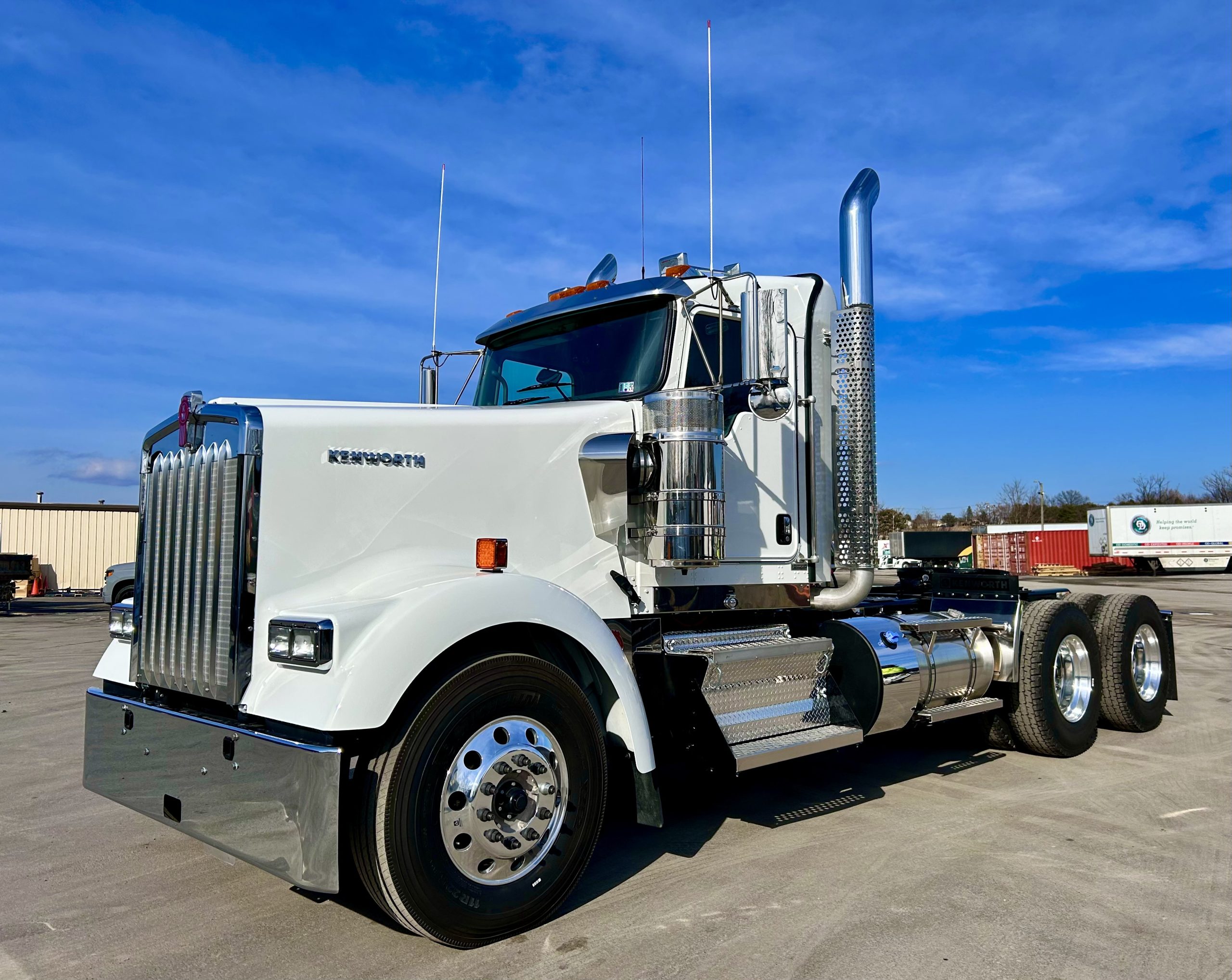 2026 KENWORTH W900L - image 1 of 6