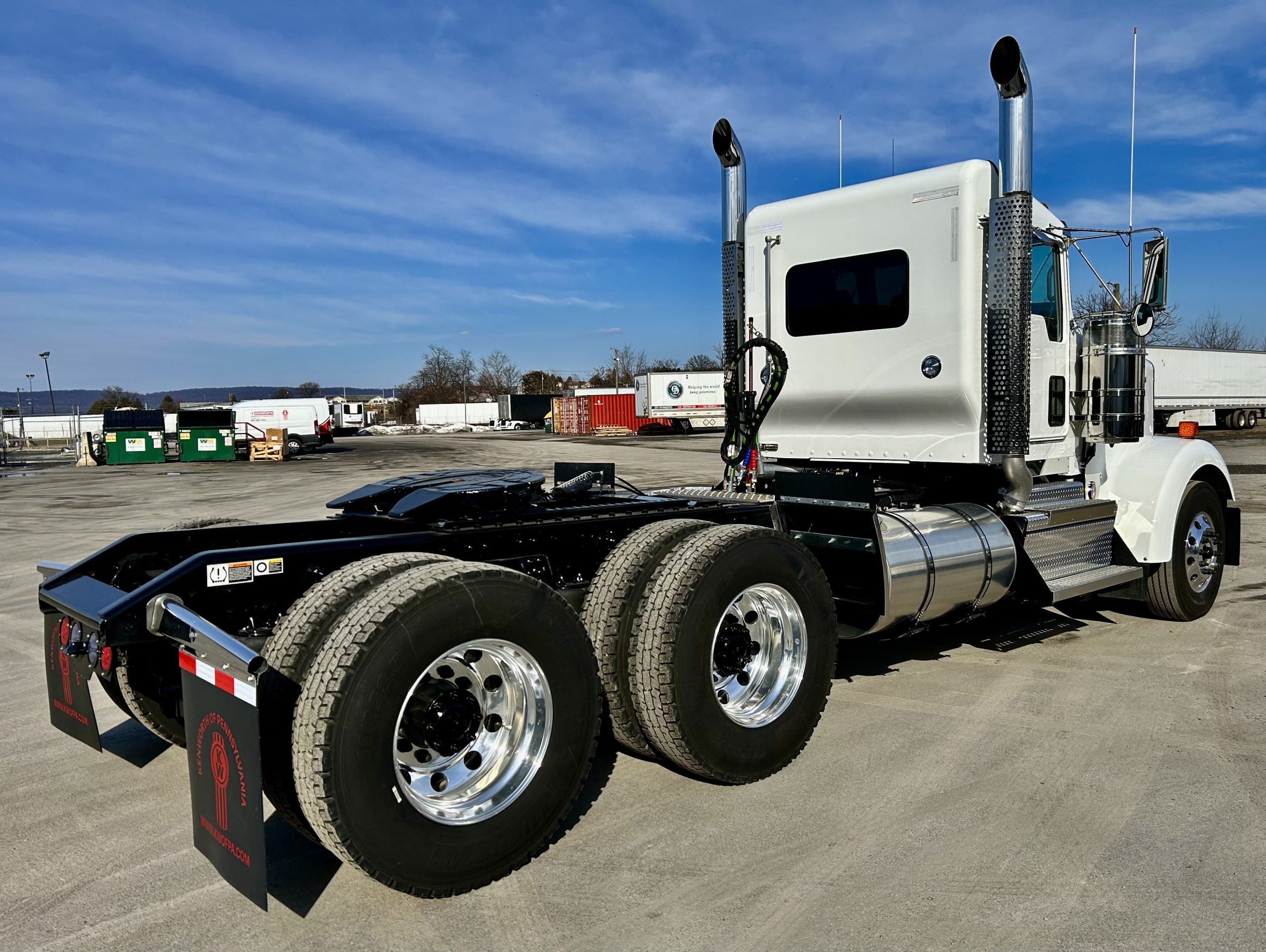 2026 KENWORTH W900L - image 5 of 6