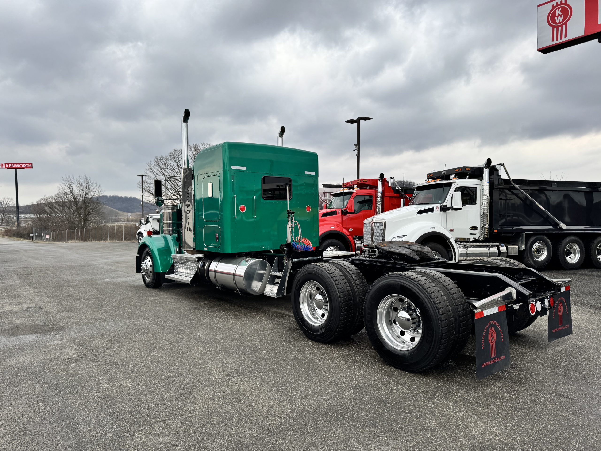 2021 KENWORTH W900L - image 6 of 6