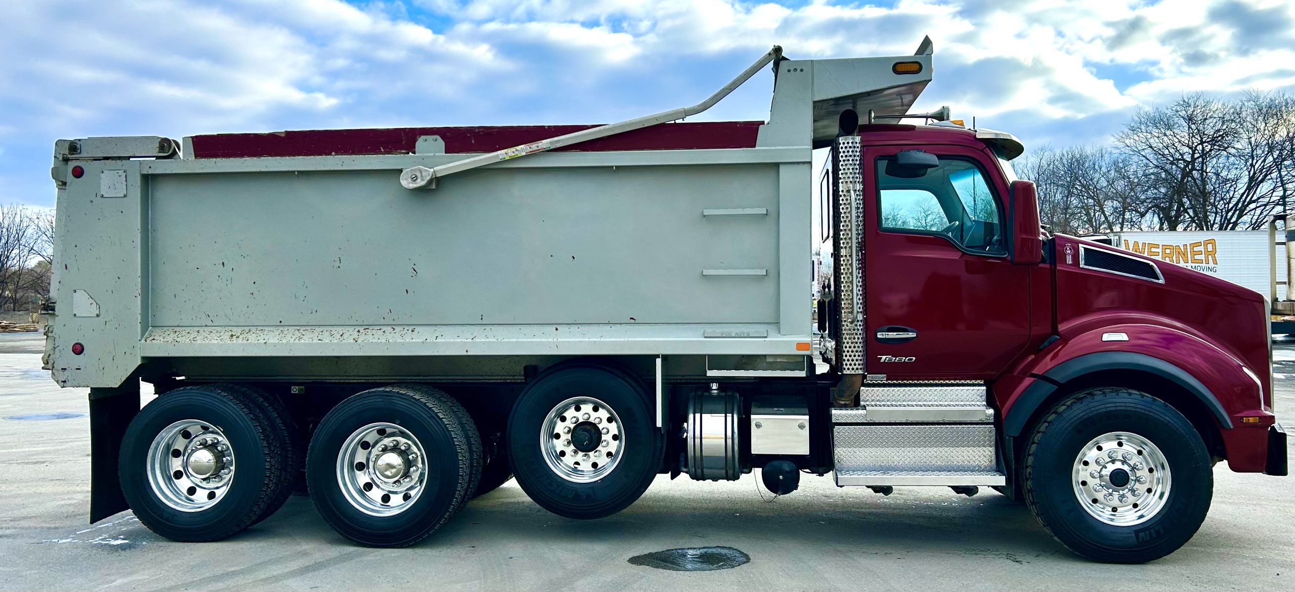 2023 KENWORTH T880 - image 4 of 6