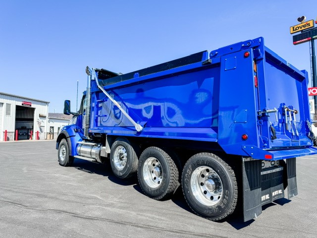 2025 KENWORTH T880 - image 5 of 6