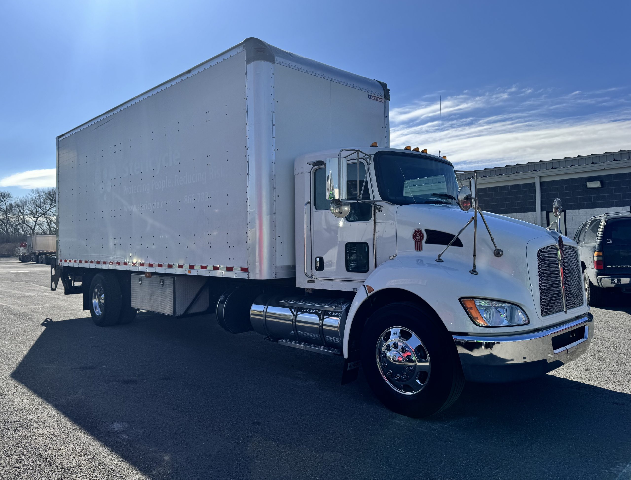 2015 KENWORTH T270 - image 3 of 6