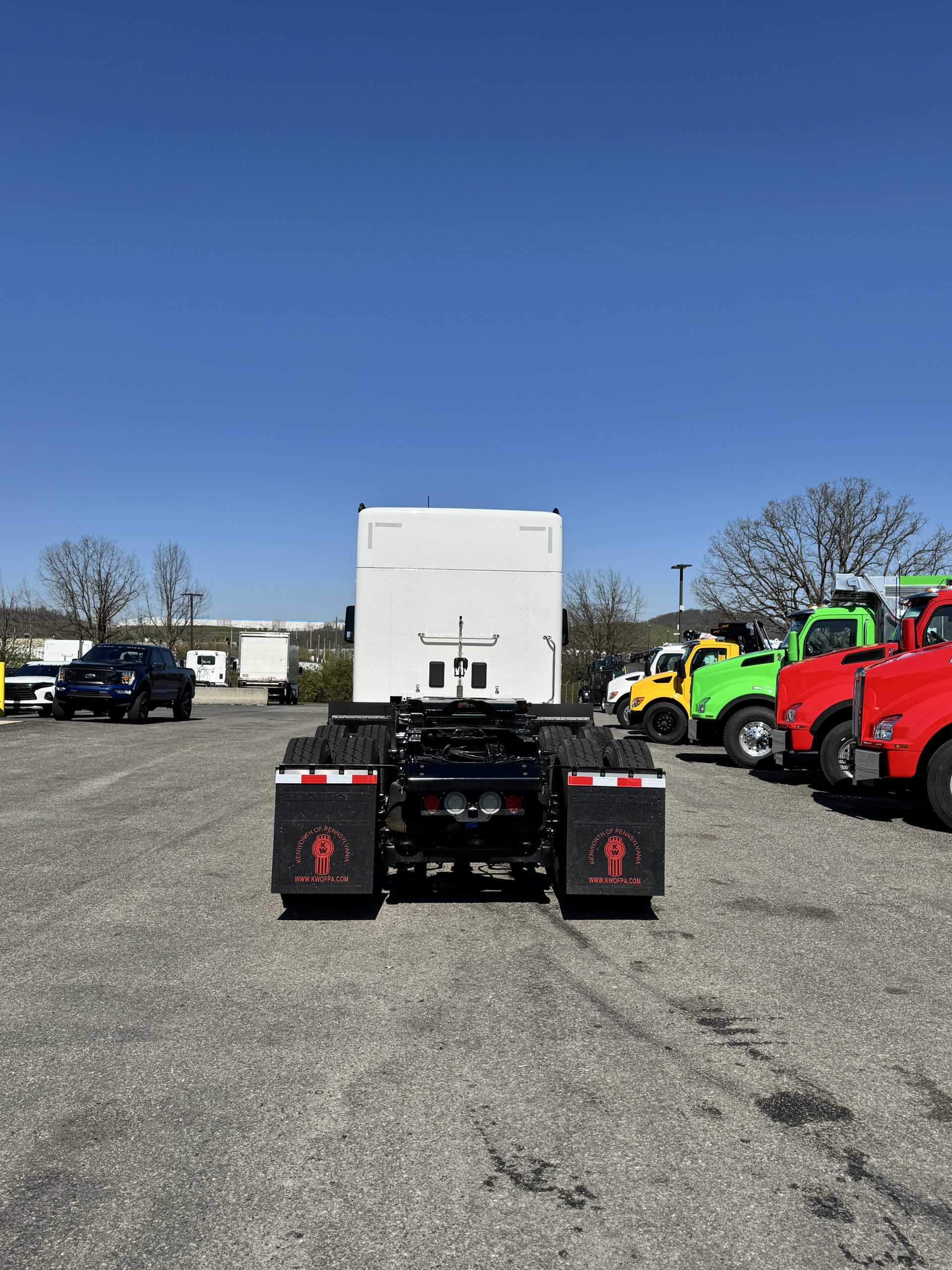2025 KENWORTH T880 - image 5 of 6