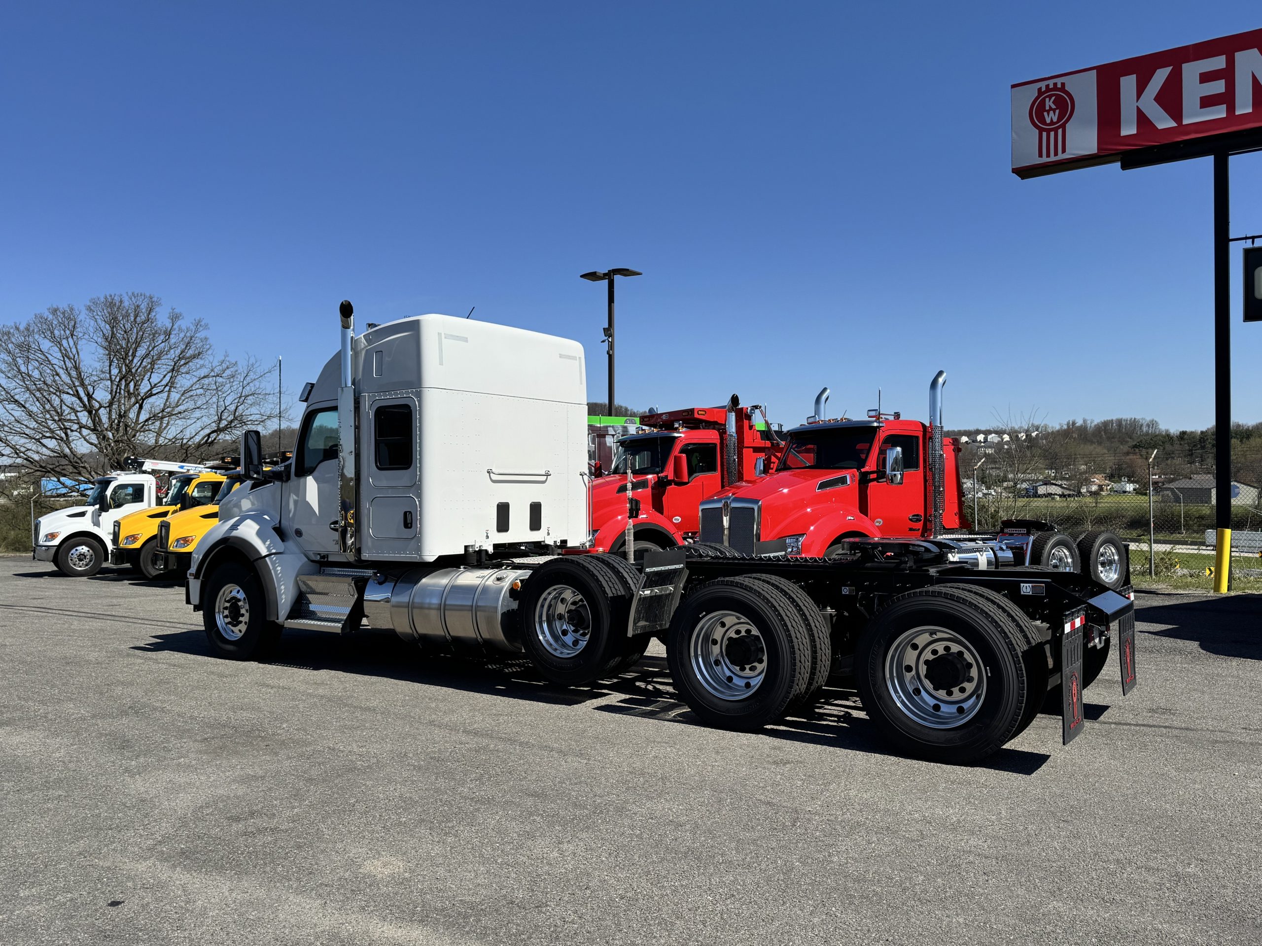 2025 KENWORTH T880 - image 6 of 6