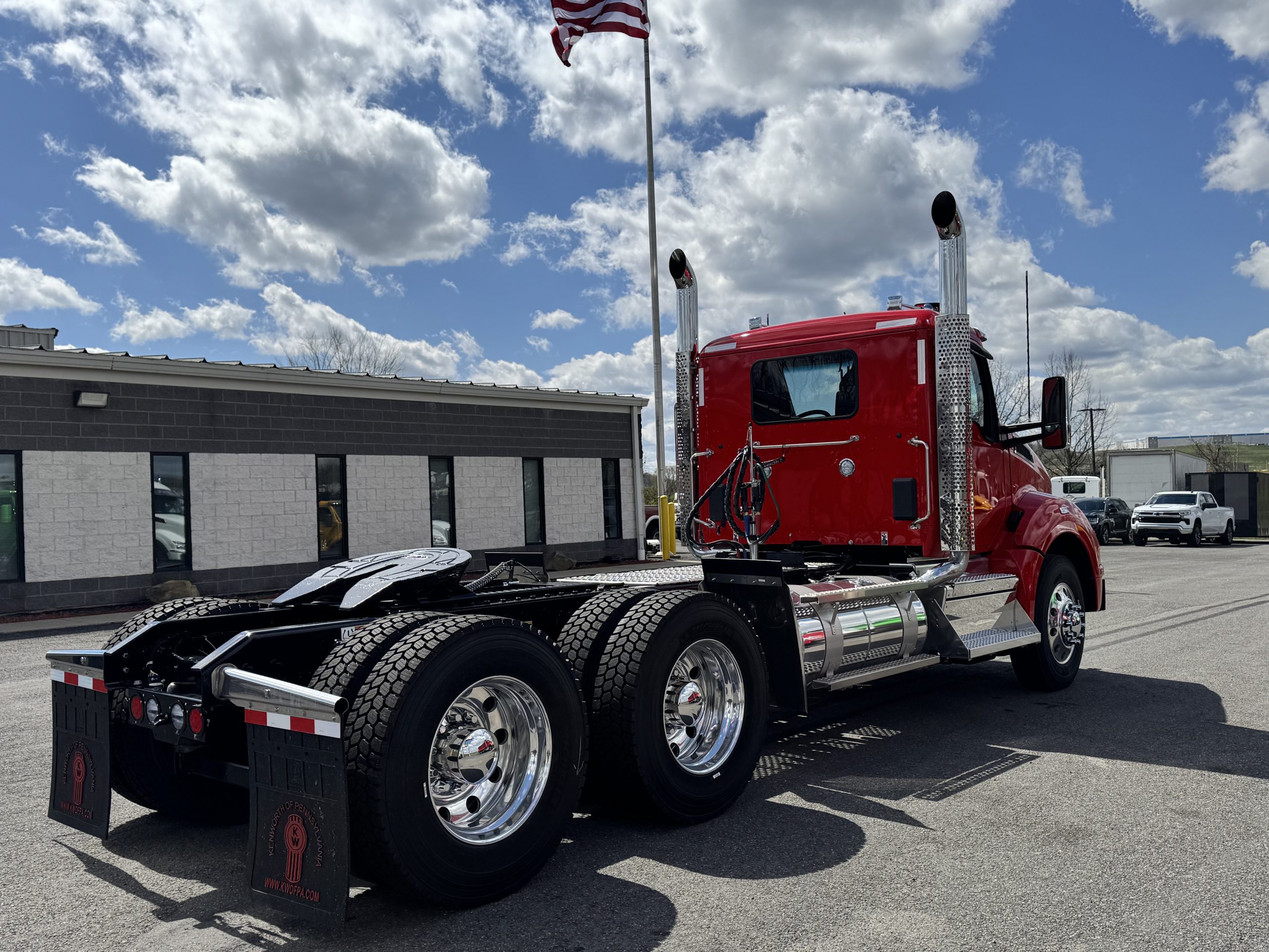 2025 KENWORTH T880 - image 4 of 6