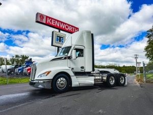 2025 KENWORTH T680 KC160763-01