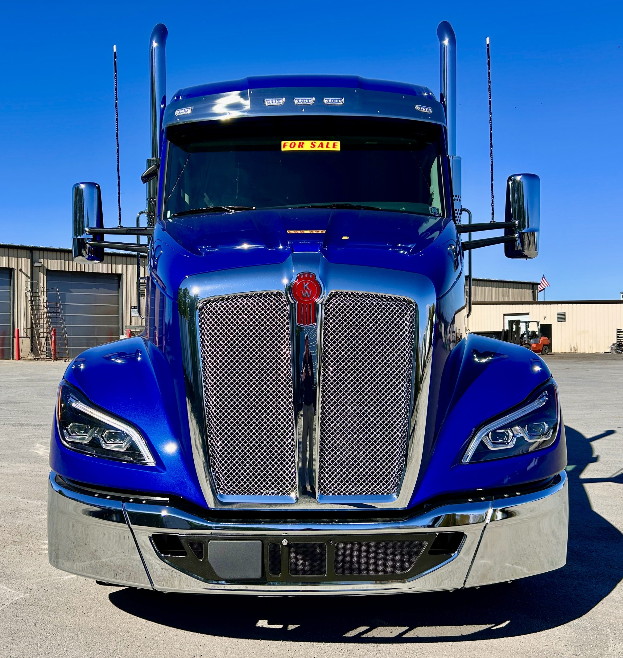 2026 KENWORTH T680 - image 3 of 6