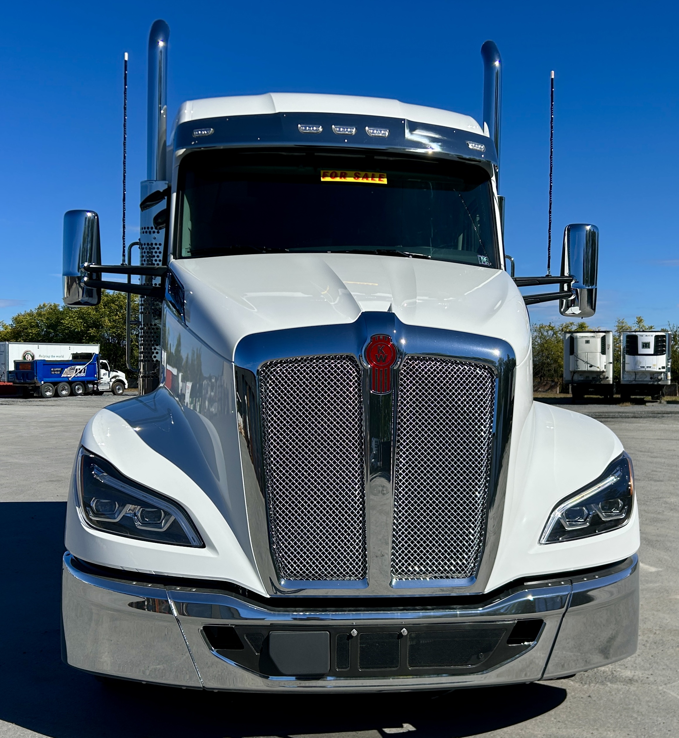 2026 KENWORTH T680 - image 3 of 6