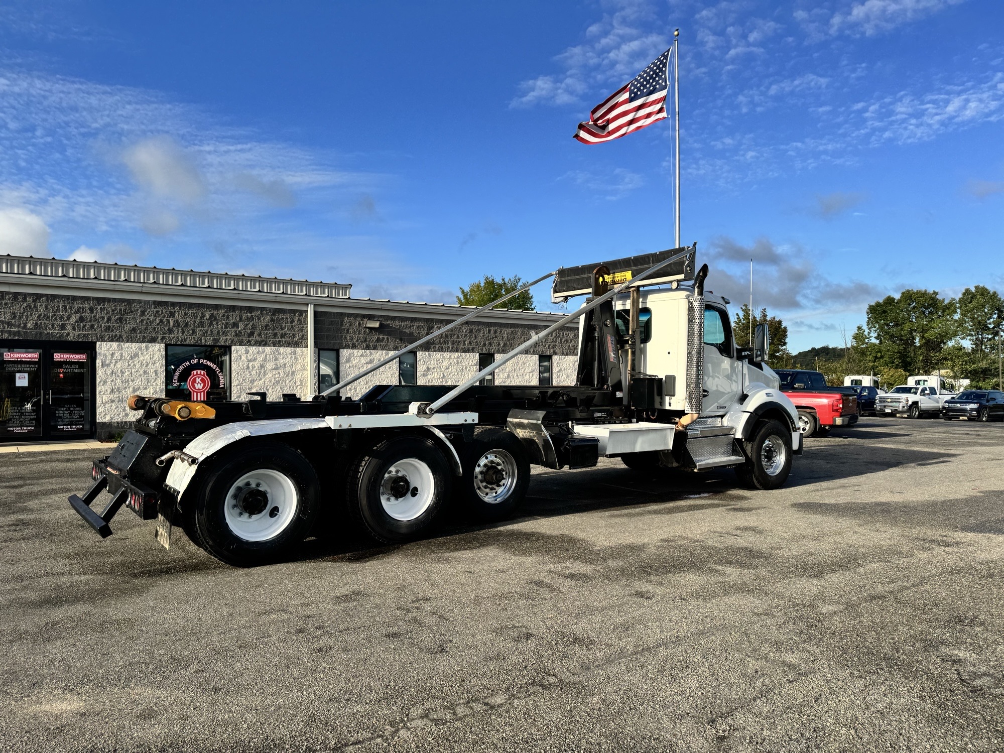 2020 KENWORTH T880 - image 5 of 6