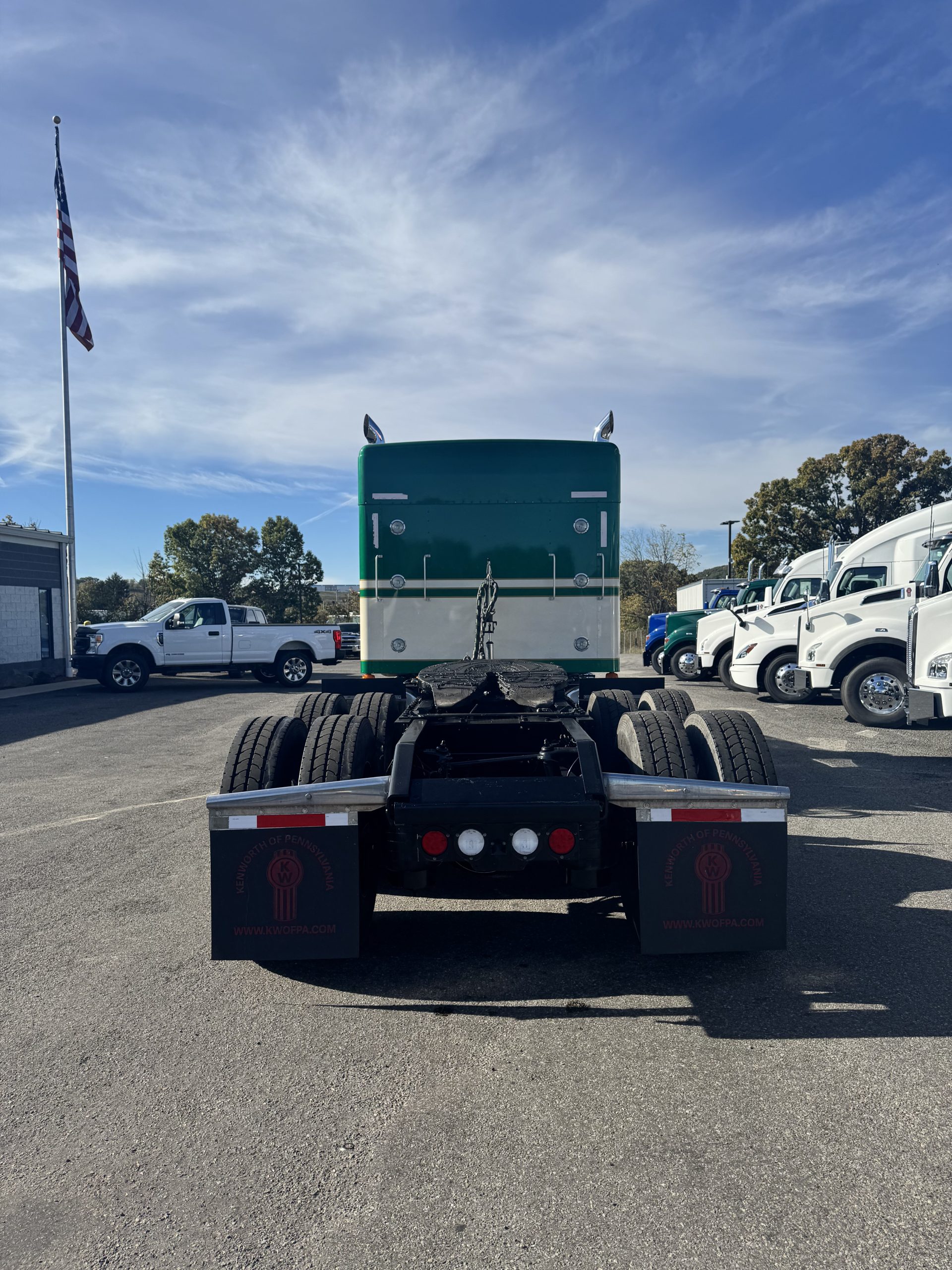 2022 KENWORTH W900L - image 6 of 6