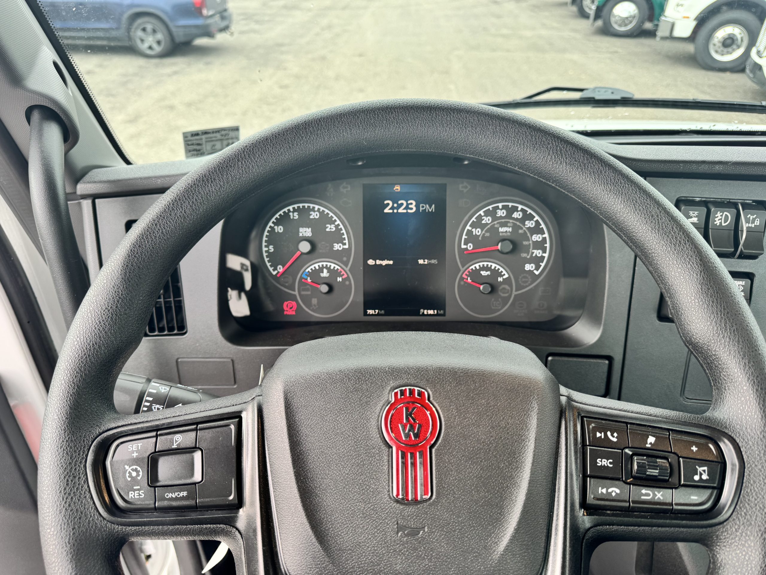 2026 KENWORTH T280 - image 6 of 6