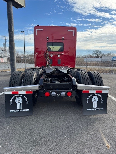 2026 KENWORTH T680 - image 6 of 6