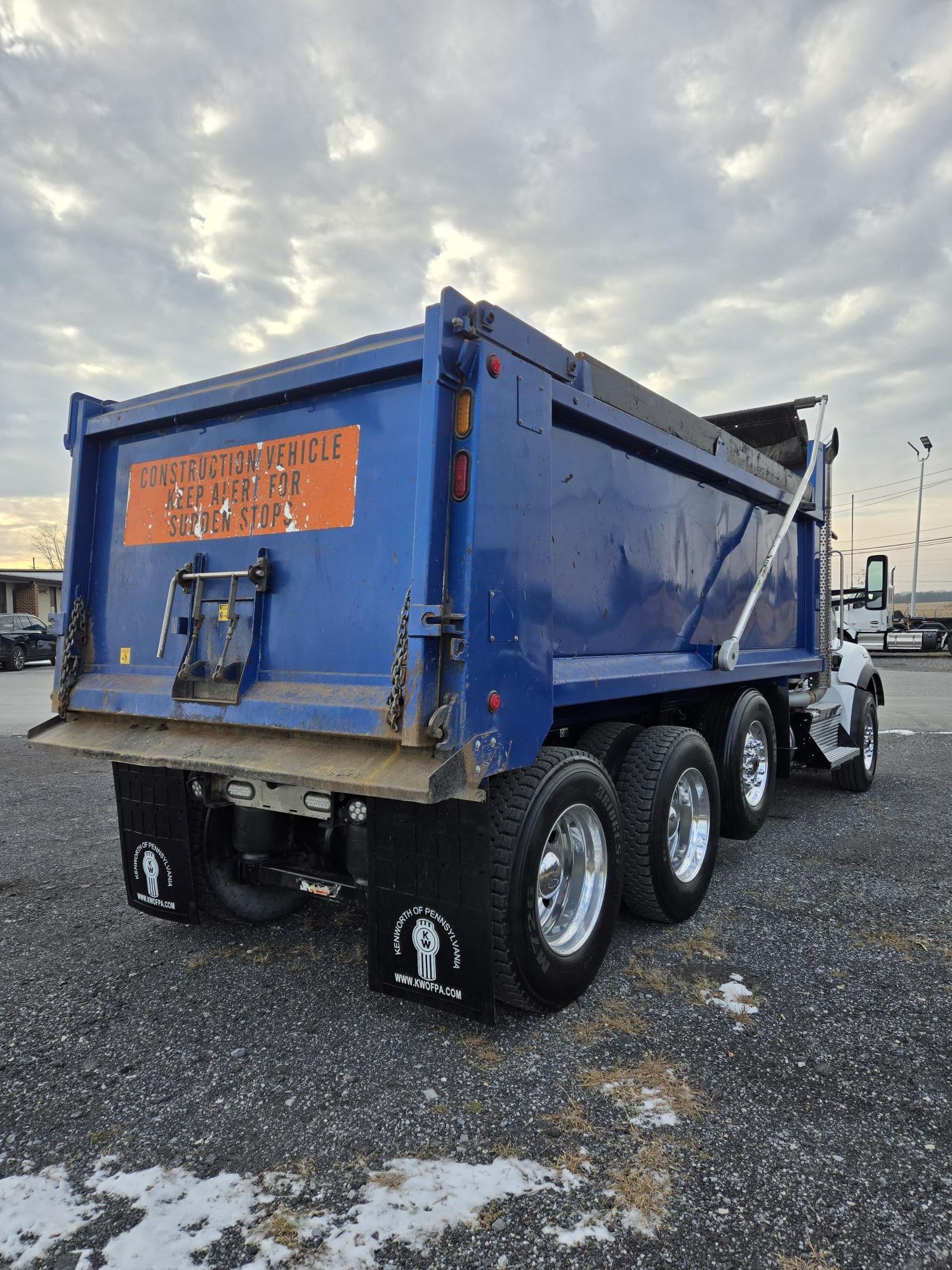 2023 KENWORTH T880 - image 5 of 6