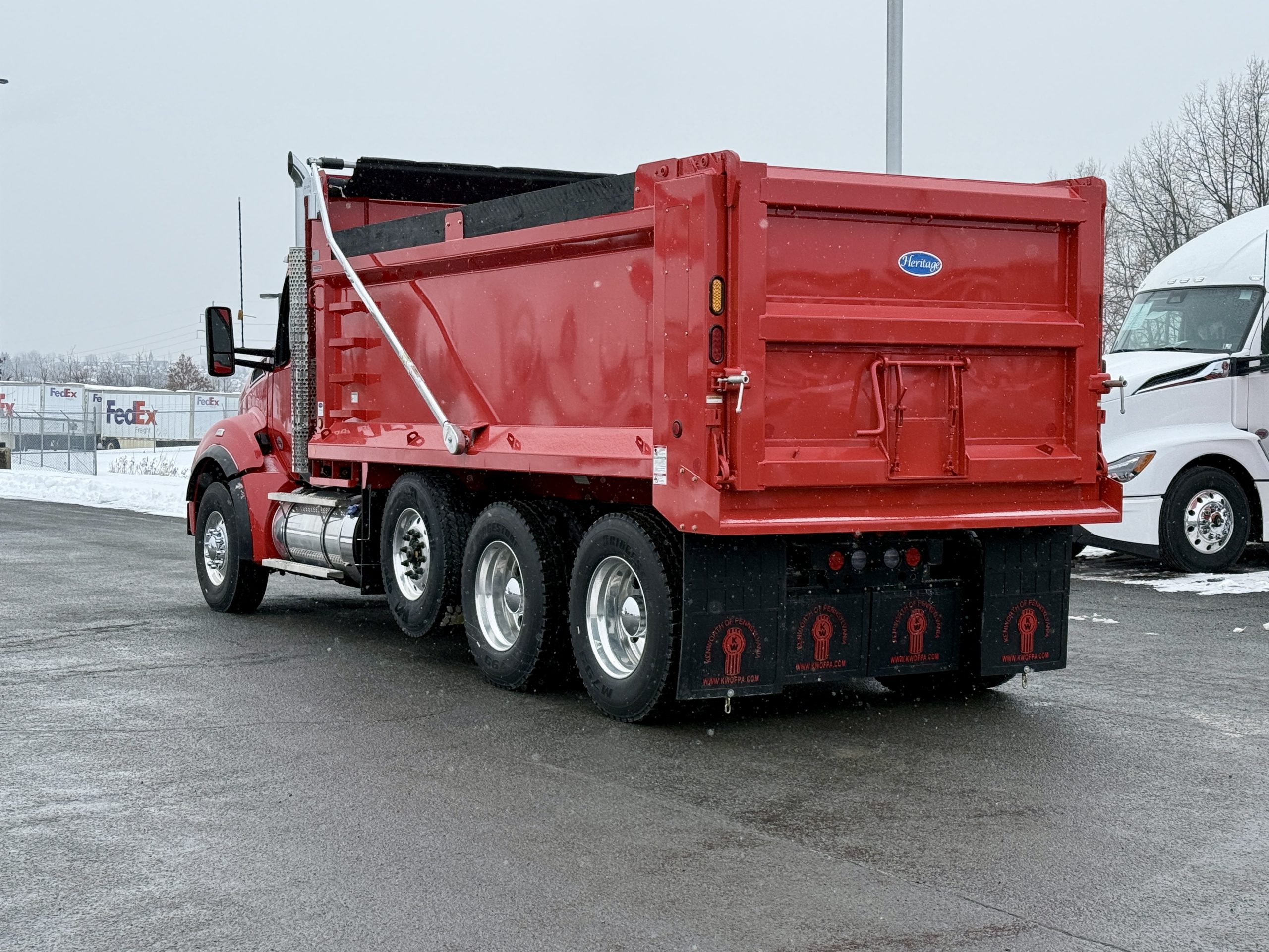 2026 KENWORTH T880 - image 2 of 6
