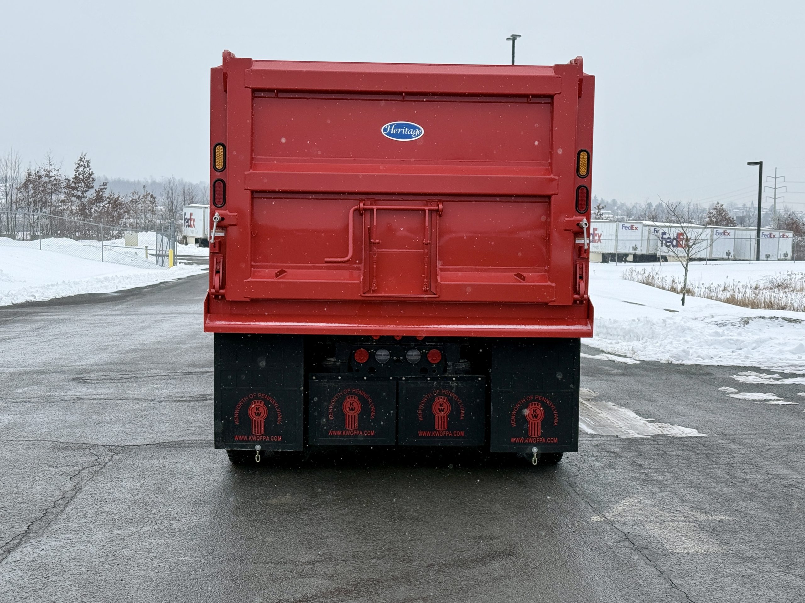 2026 KENWORTH T880 - image 3 of 6