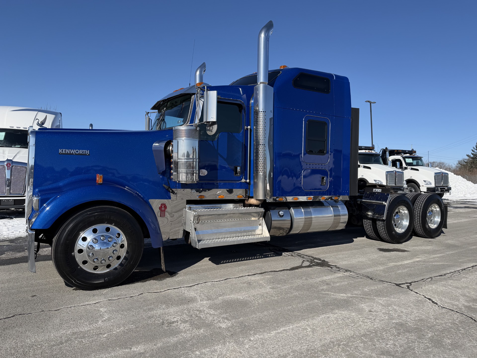2021 KENWORTH W900L - image 2 of 6