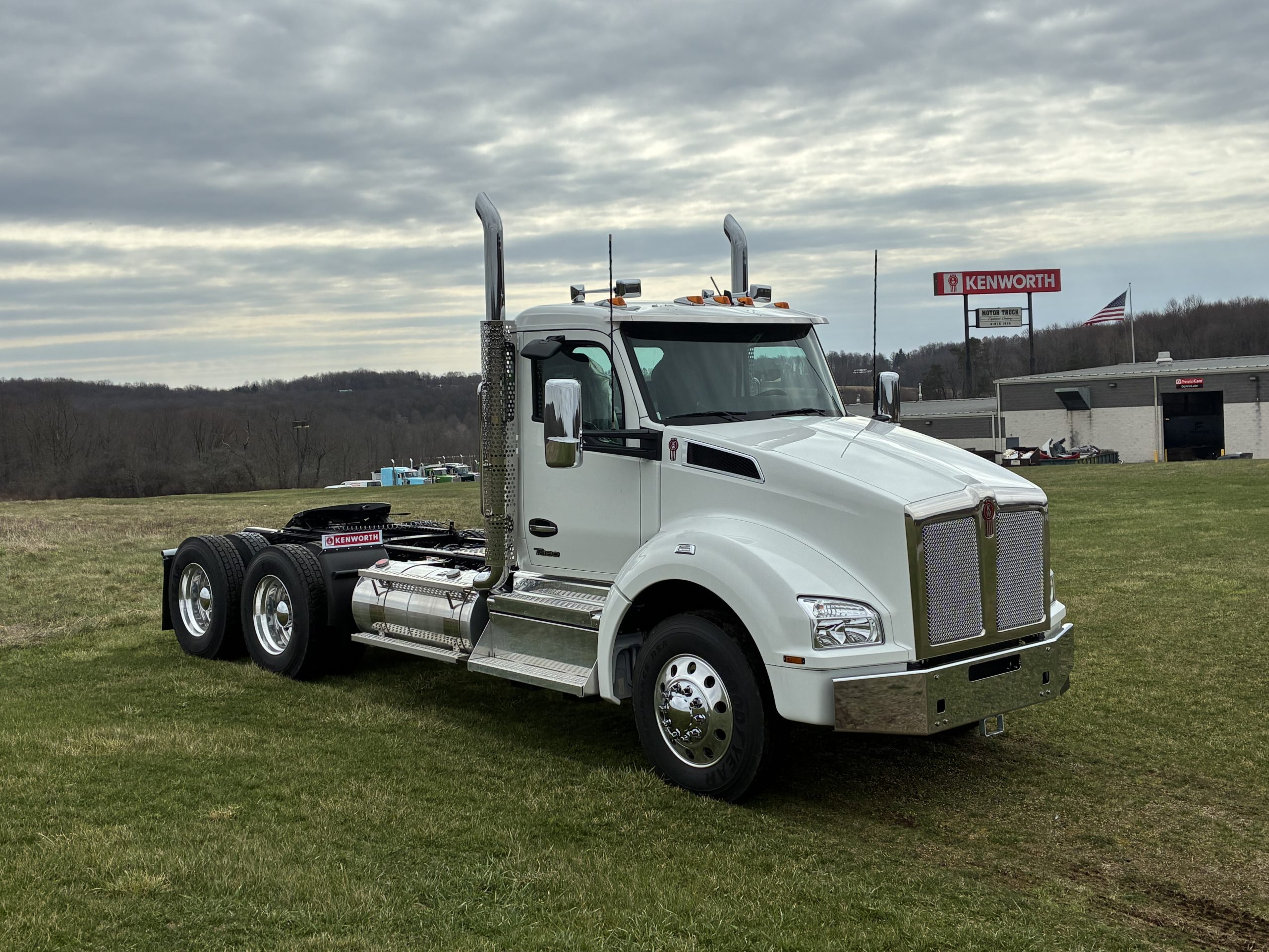 2027 KENWORTH T880 2027 KENWORTH T880 - image 6 of 6