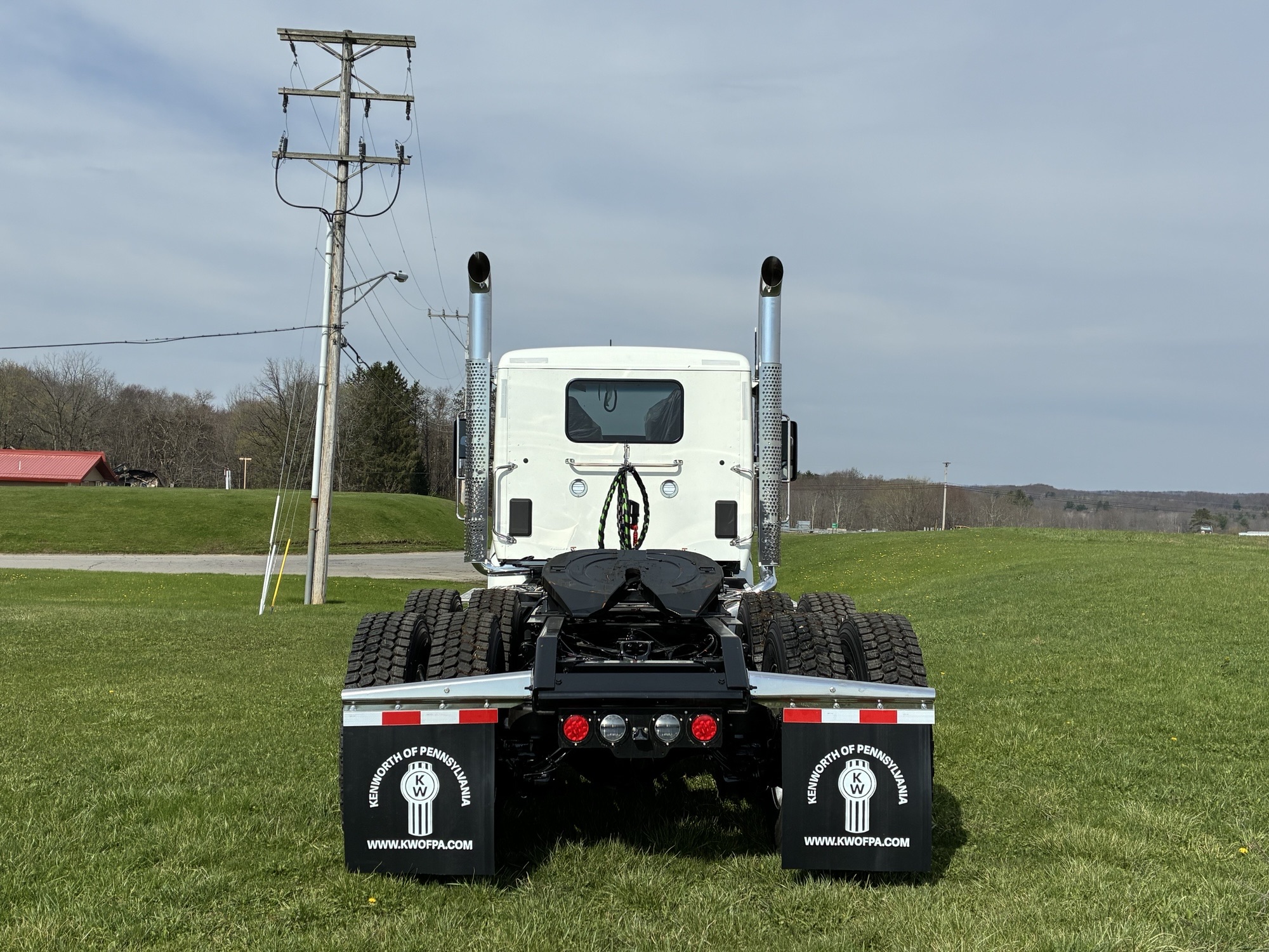 2027 KENWORTH T880 2027 KENWORTH T880 - image 4 of 6