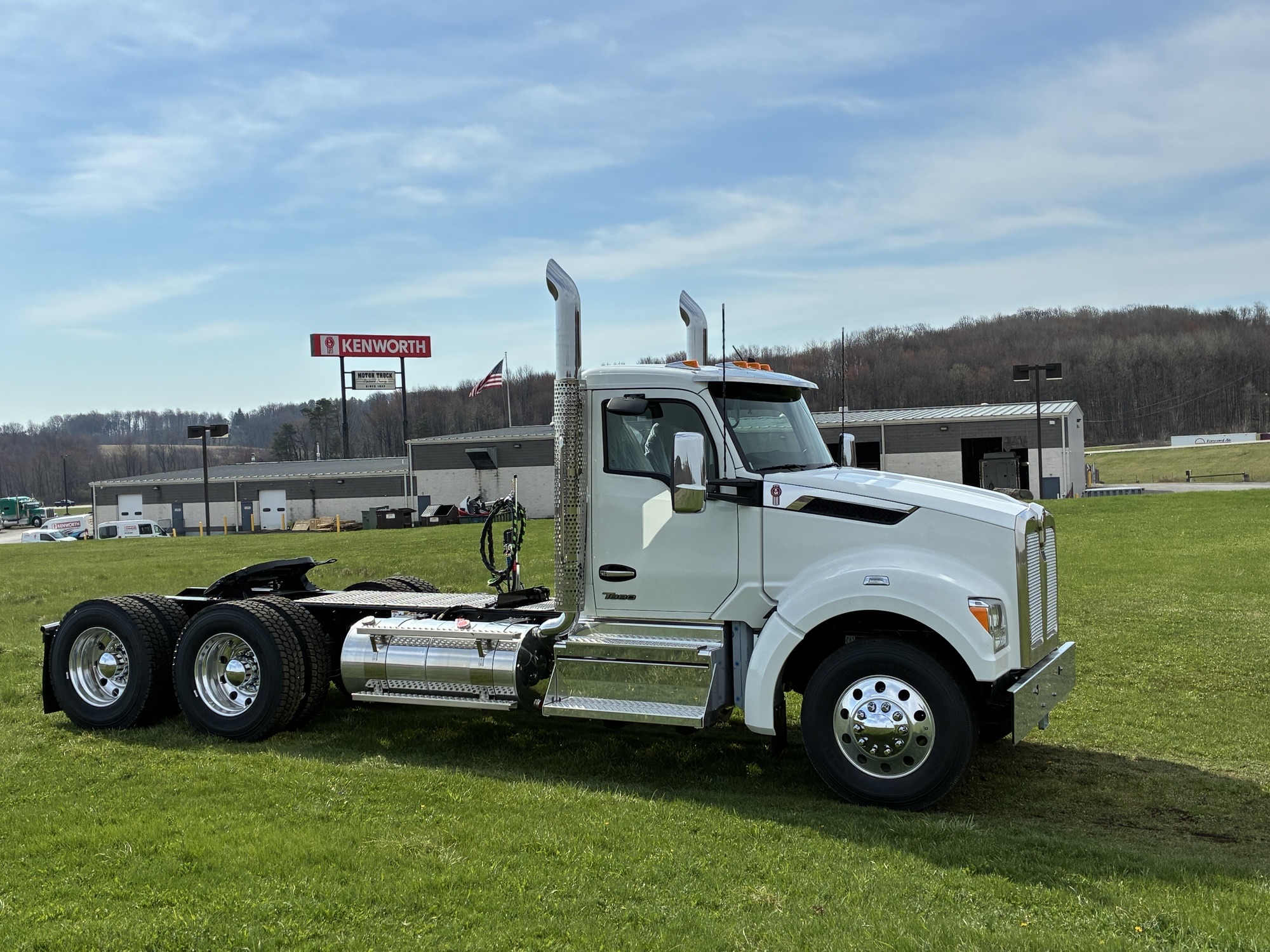 2027 KENWORTH T880 2027 KENWORTH T880 - image 6 of 6