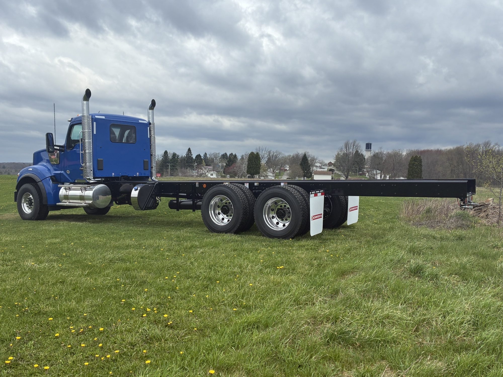 2027 KENWORTH W990 2027 KENWORTH W990 - image 3 of 6