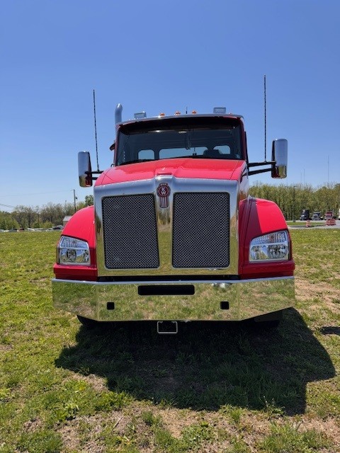 2027 KENWORTH T880 2027 KENWORTH T880 - image 3 of 6