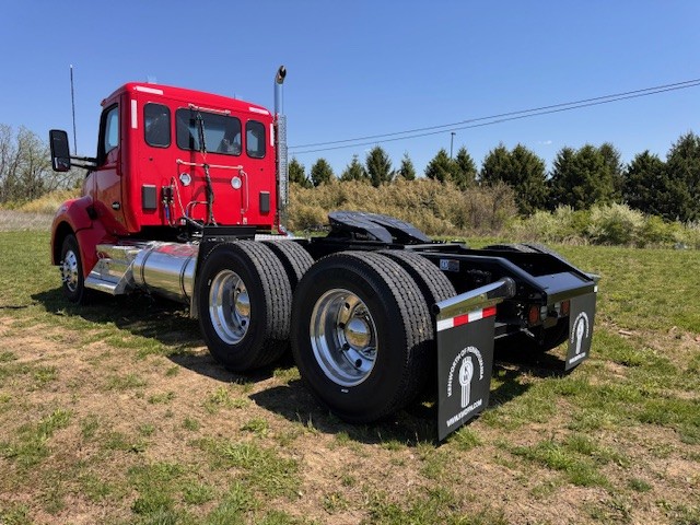 2027 KENWORTH T880 2027 KENWORTH T880 - image 6 of 6