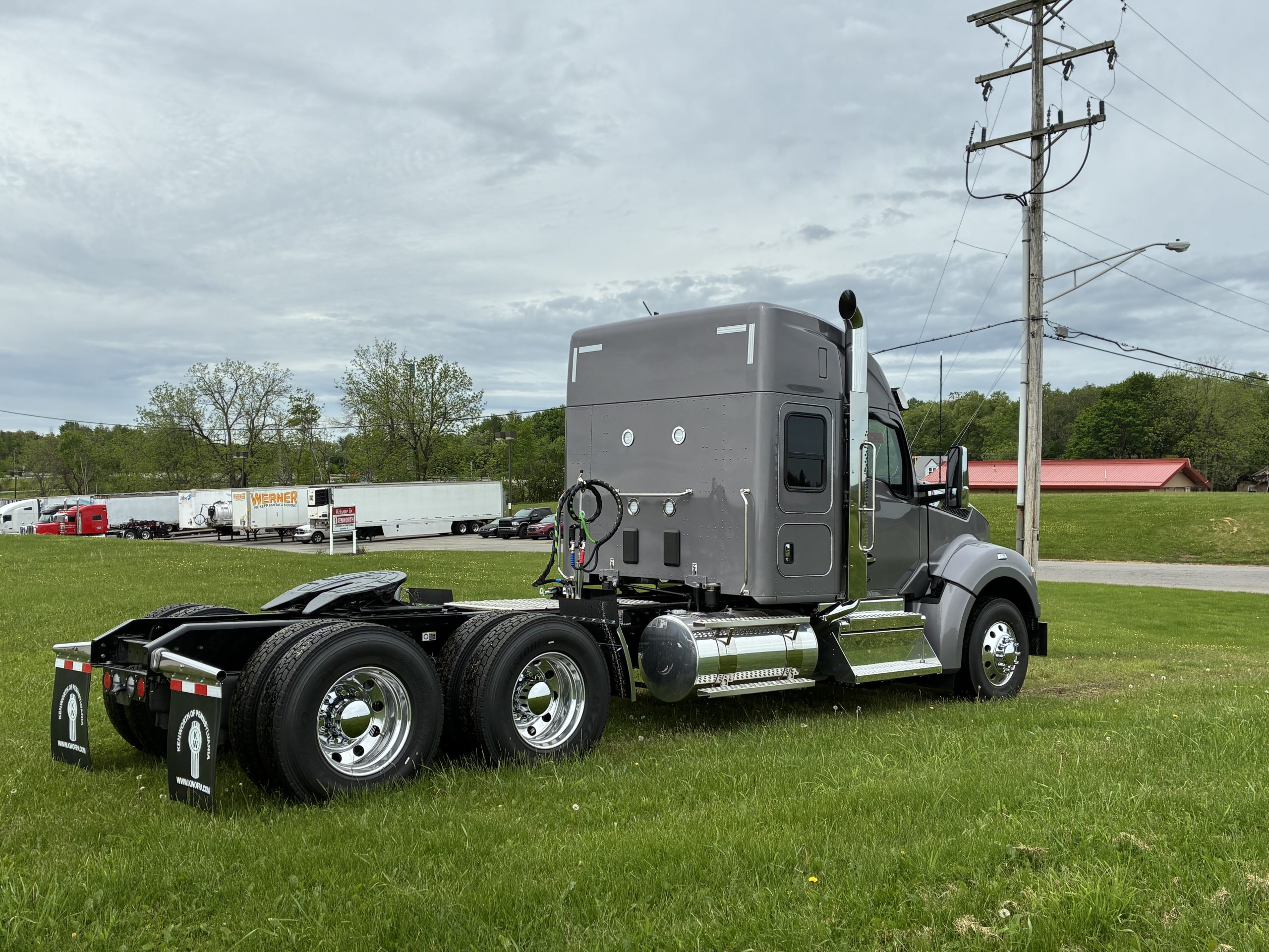 2027 KENWORTH T880 2027 KENWORTH T880 - image 4 of 6