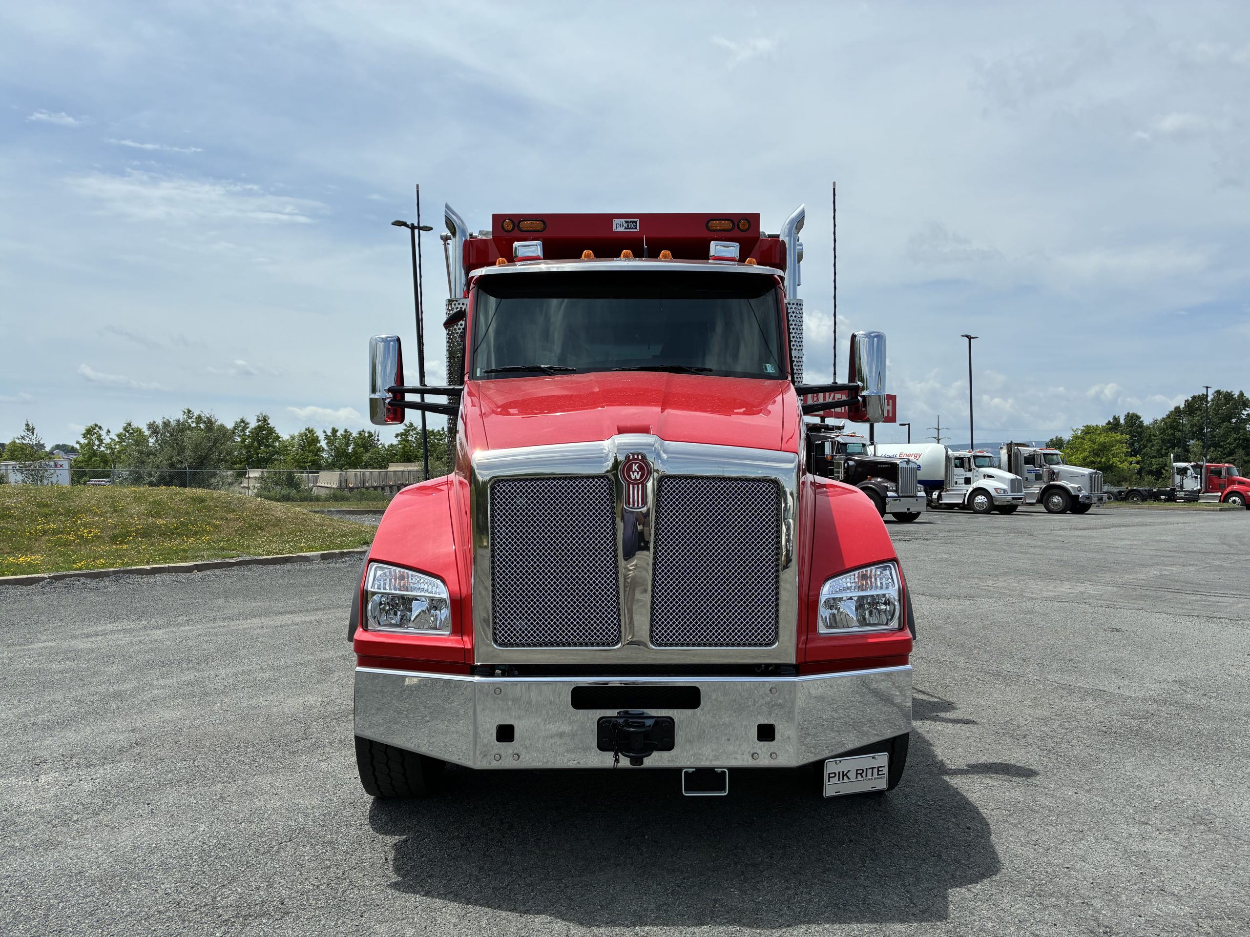 2027 KENWORTH T880 2027 KENWORTH T880 - image 4 of 6