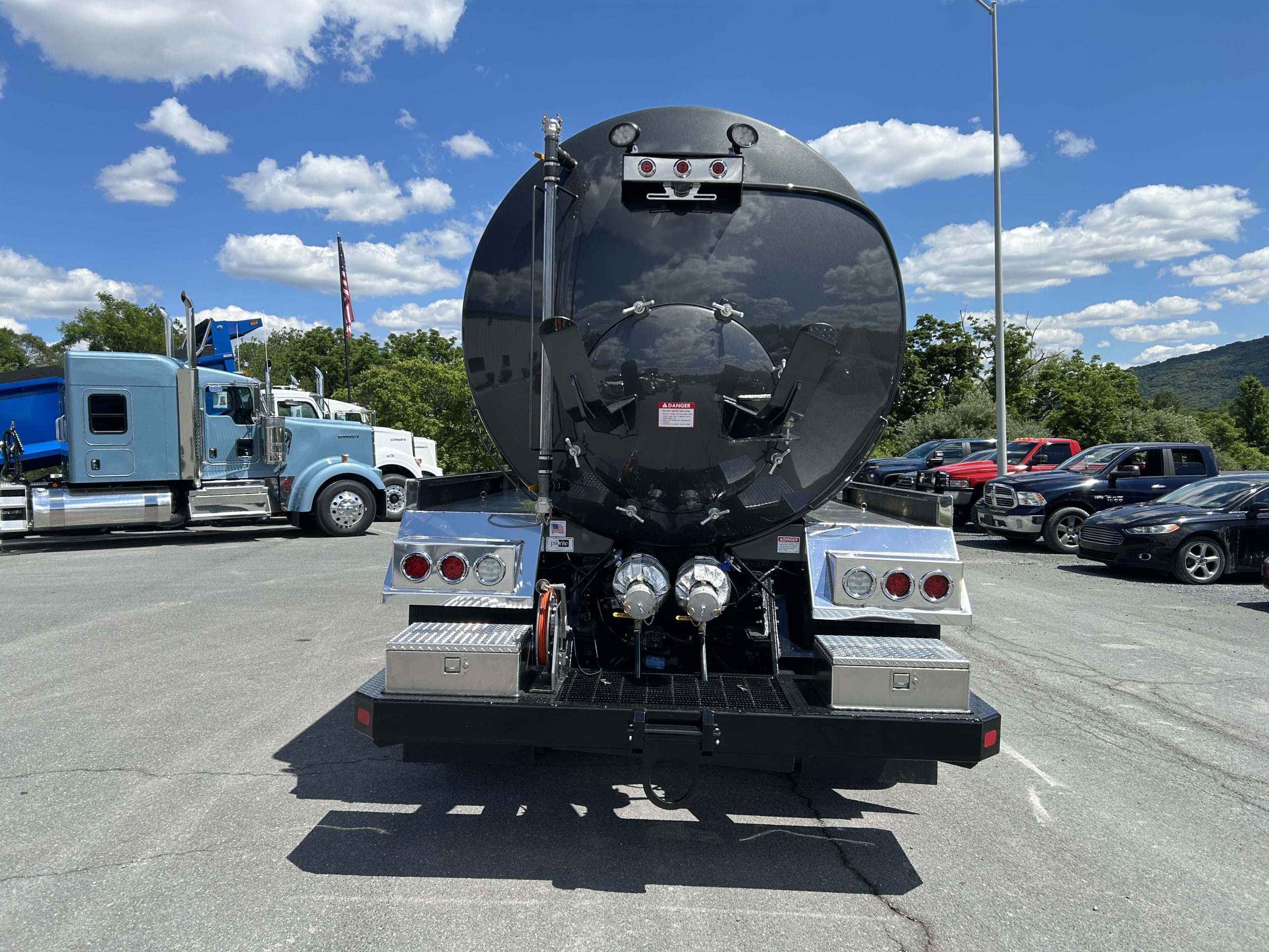 2027 KENWORTH T880 2027 KENWORTH T880 - image 6 of 6