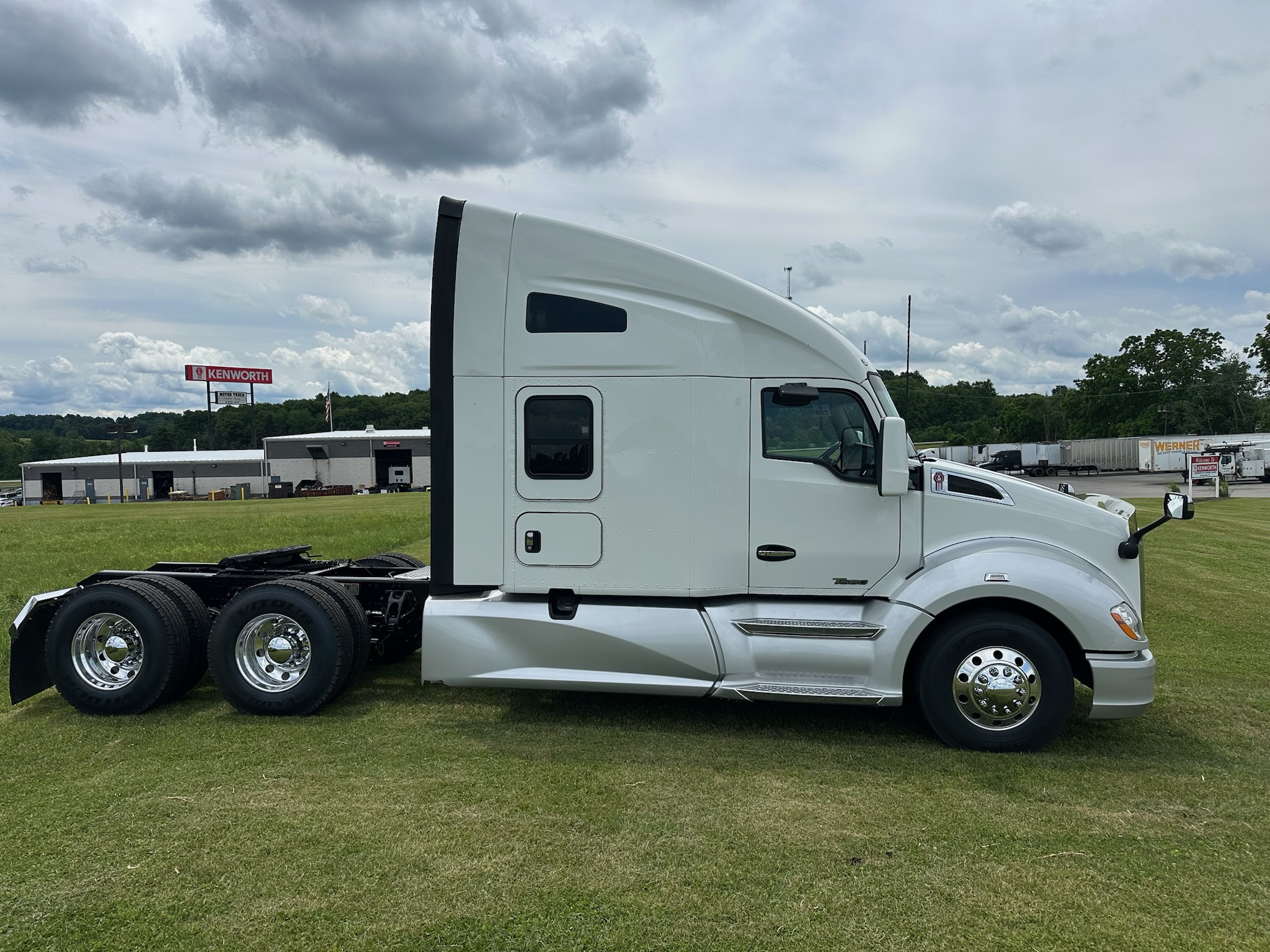 2021 KENWORTH T680 2021 KENWORTH T680 - image 5 of 6