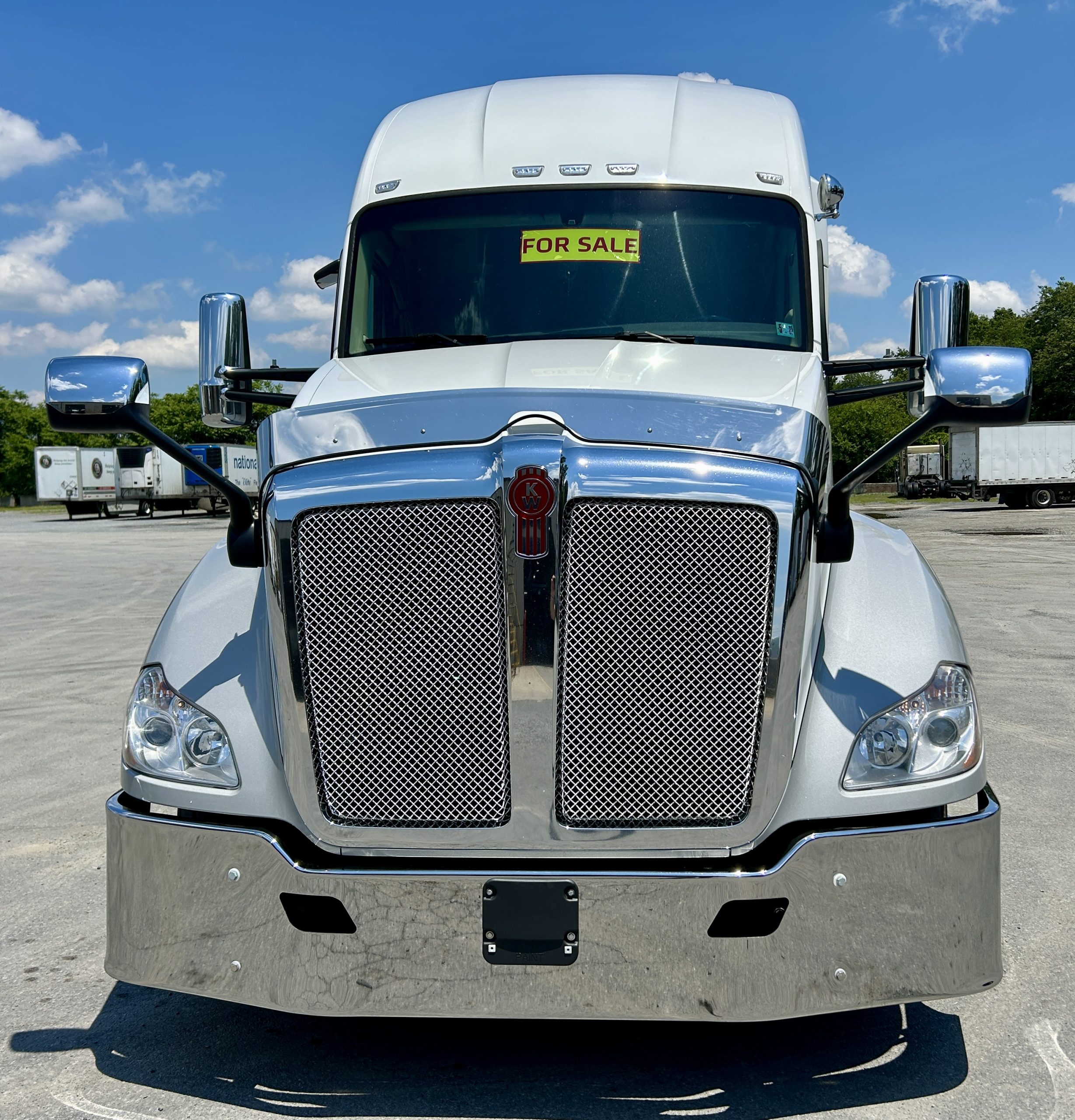 2021 KENWORTH T680 2021 KENWORTH T680 - image 2 of 6