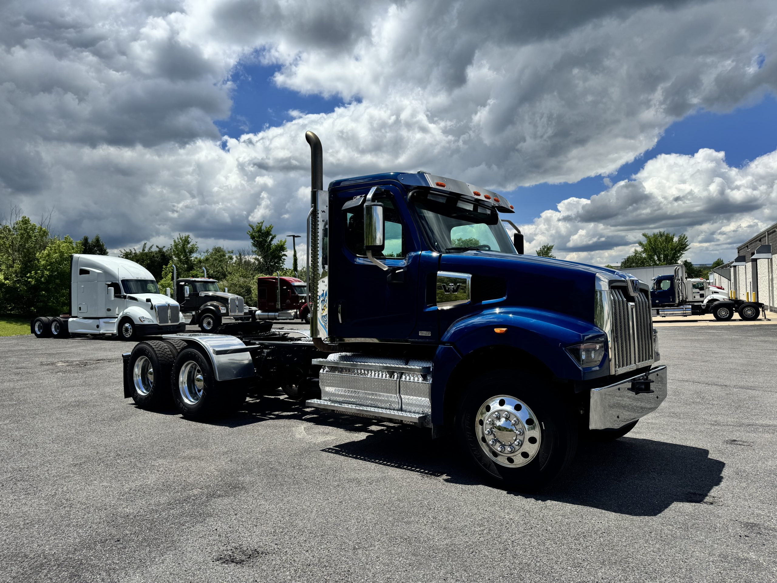2022 WESTERN STAR 4900FA 2022 WESTERN STAR 4900FA - image 3 of 6