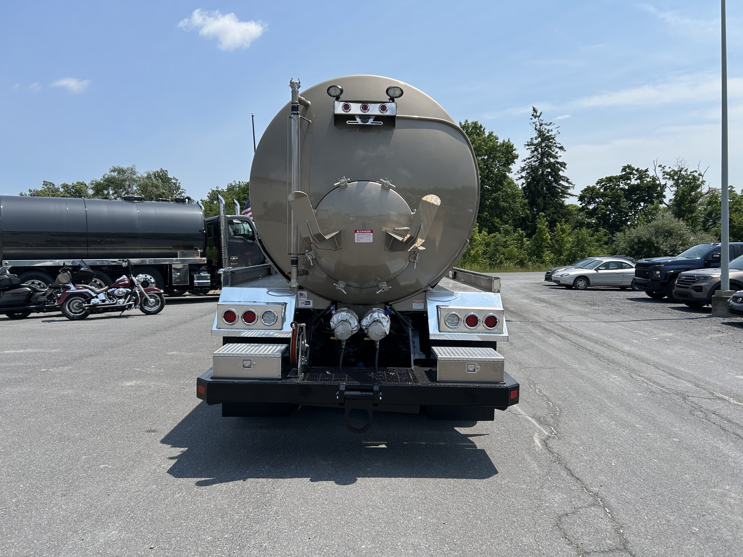 2027 KENWORTH W900 2027 KENWORTH W900 - image 4 of 6