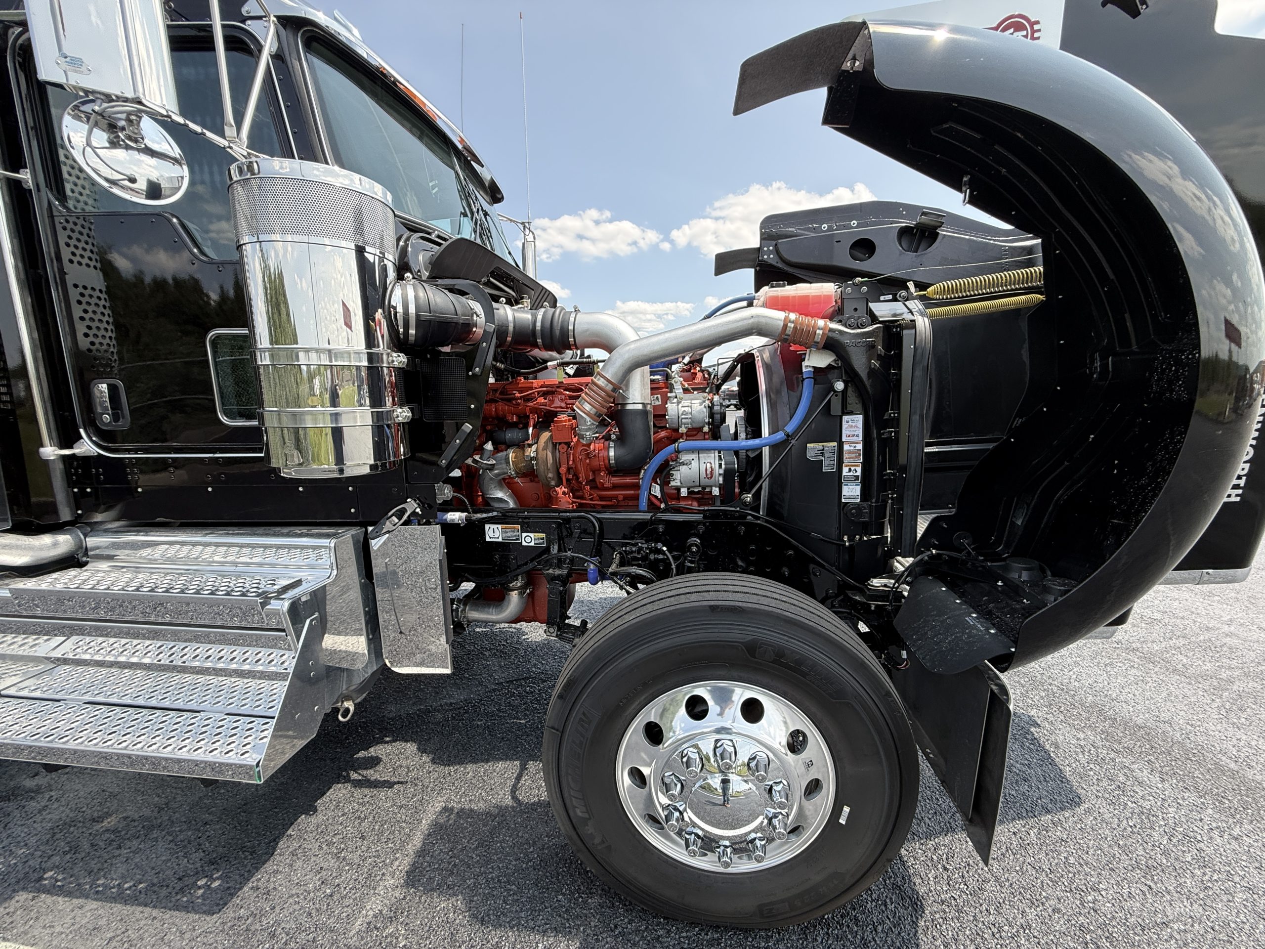 2027 KENWORTH W900 2027 KENWORTH W900 - image 5 of 6
