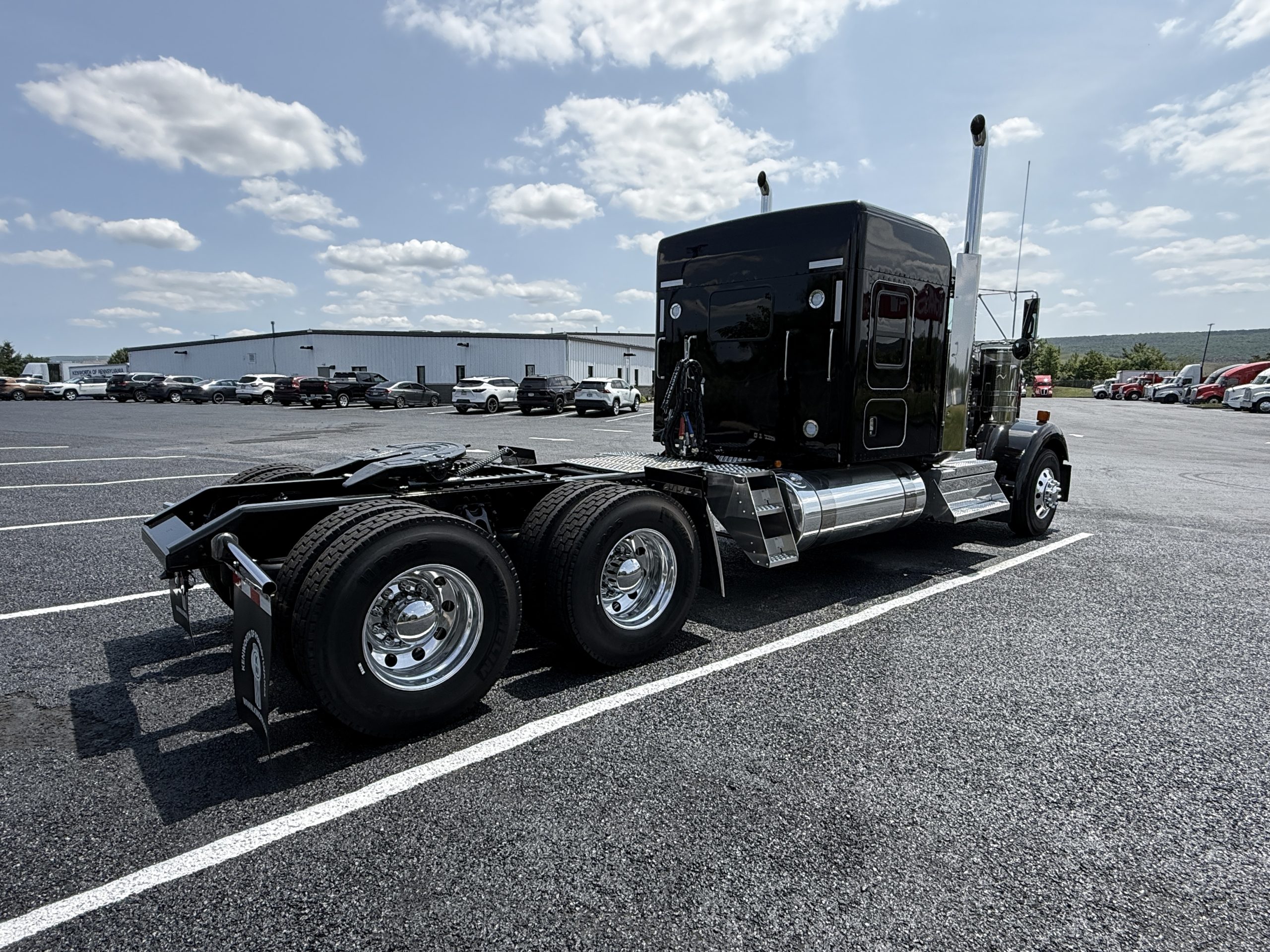 2027 KENWORTH W900 2027 KENWORTH W900 - image 6 of 6