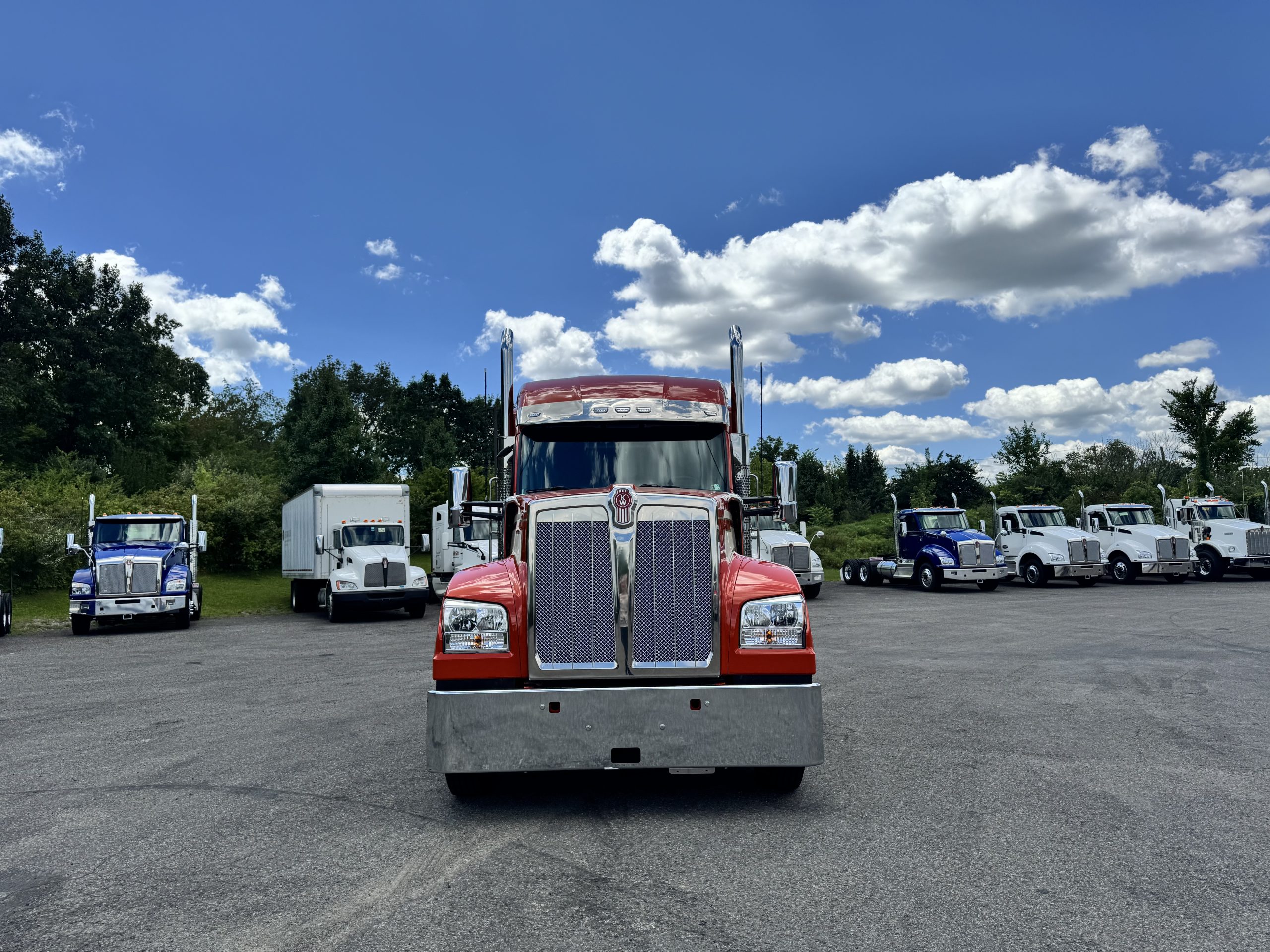 2027 KENWORTH W990 2027 KENWORTH W990 - image 2 of 6