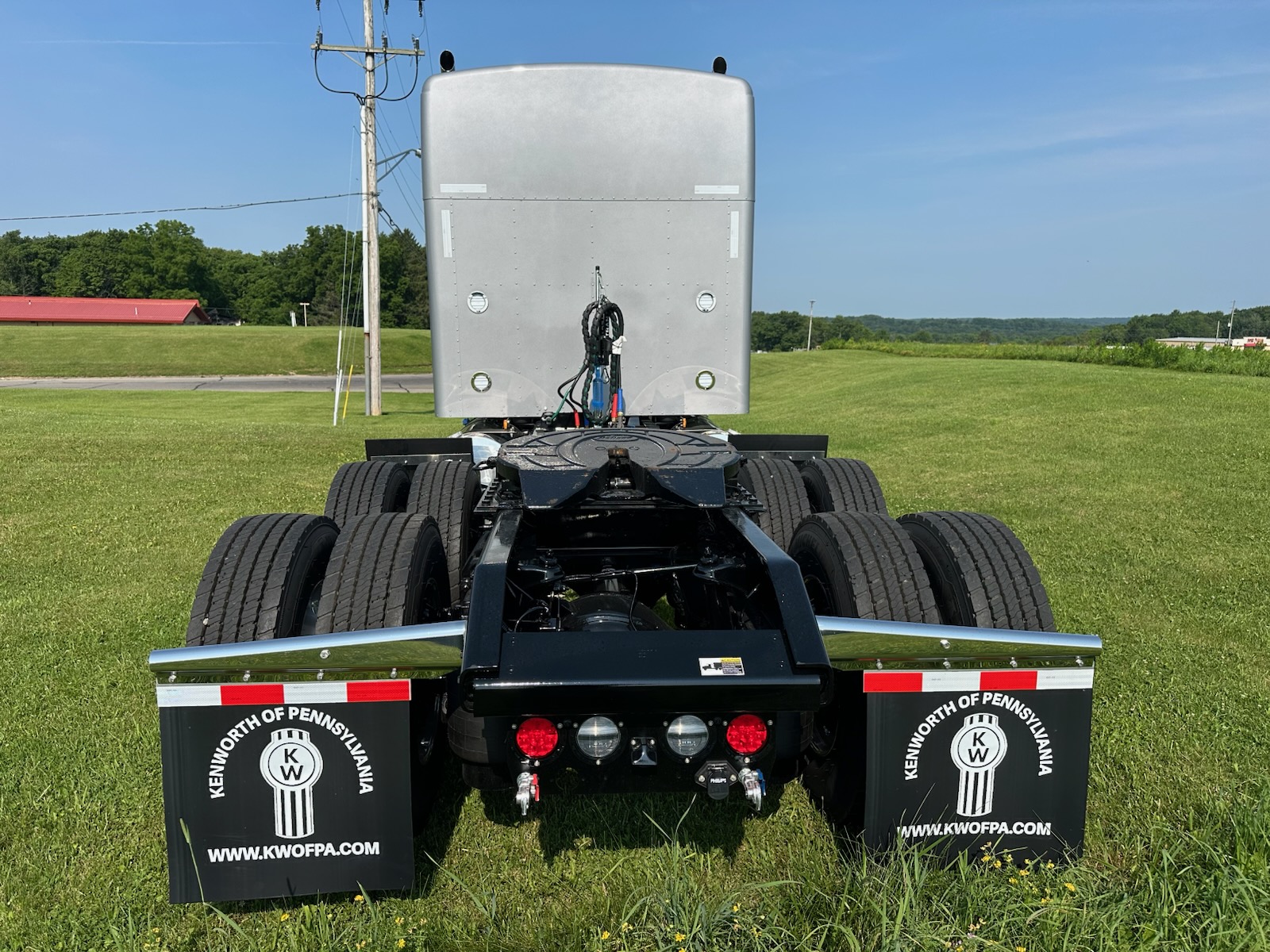 2027 KENWORTH W900 2027 KENWORTH W900 - image 5 of 6
