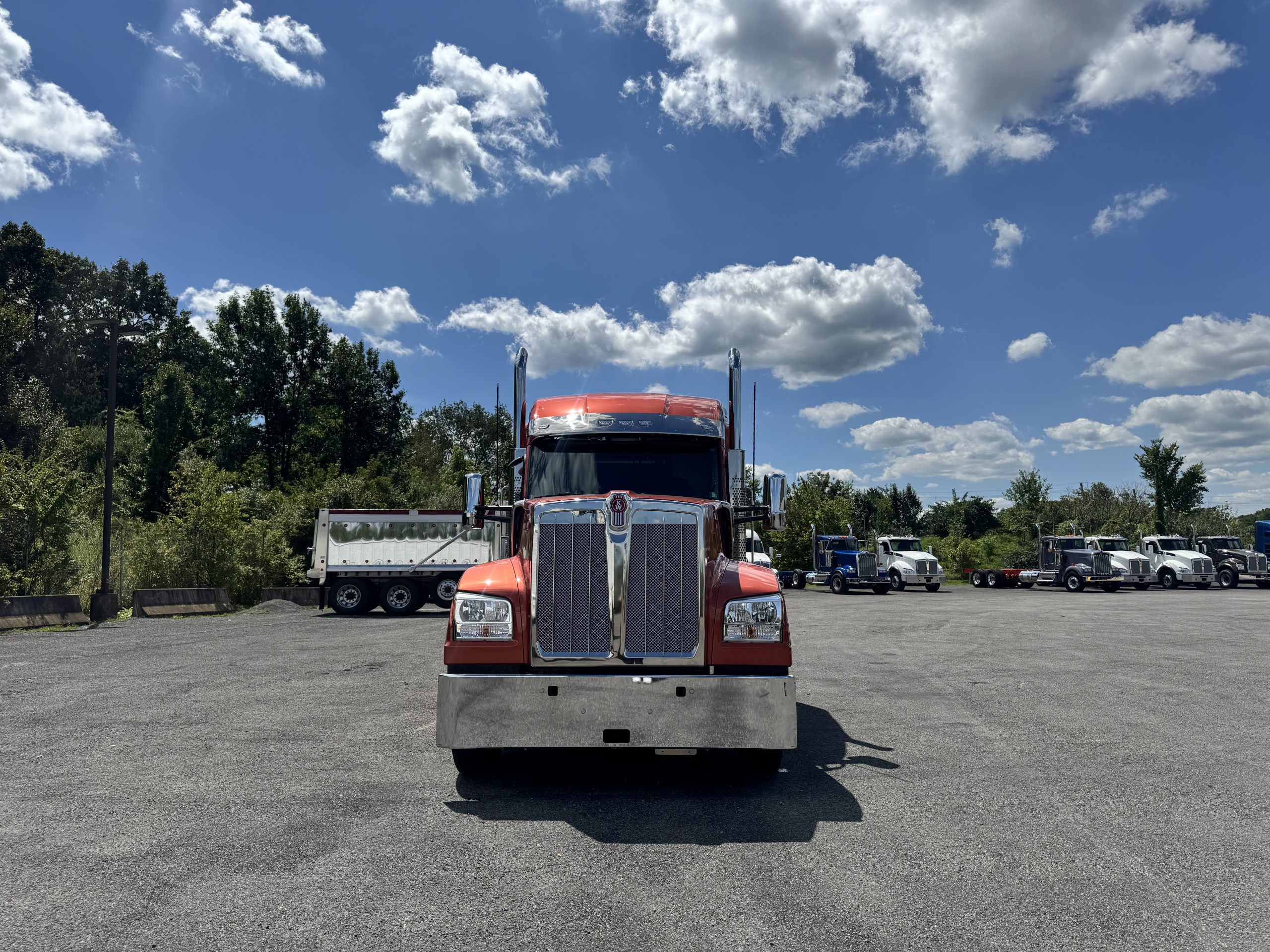 2027 KENWORTH W990 - image 2 of 6