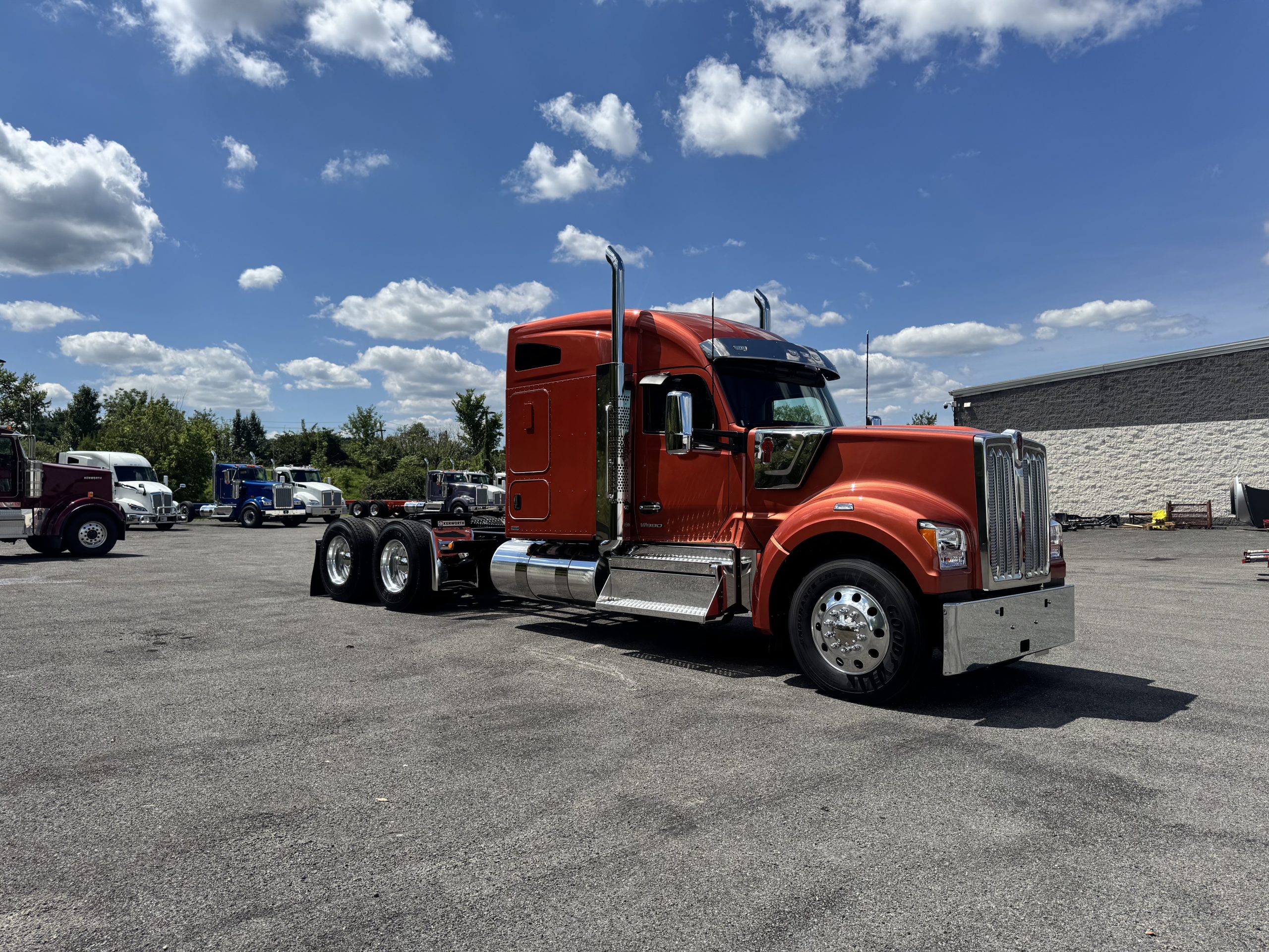2027 KENWORTH W990 - image 3 of 6