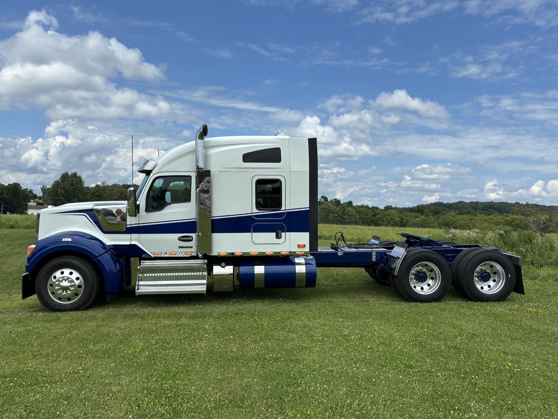 2023 KENWORTH W990 2023 KENWORTH W990 - image 2 of 6