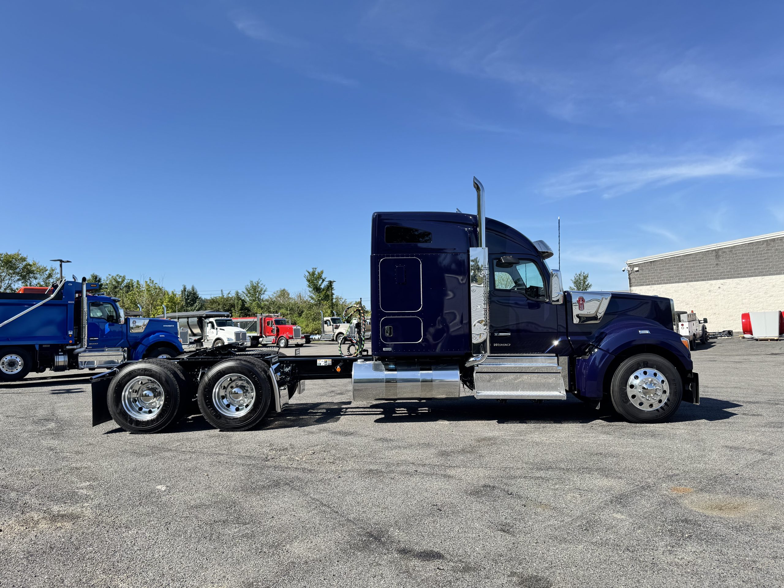 2027 KENWORTH W990 - image 4 of 6