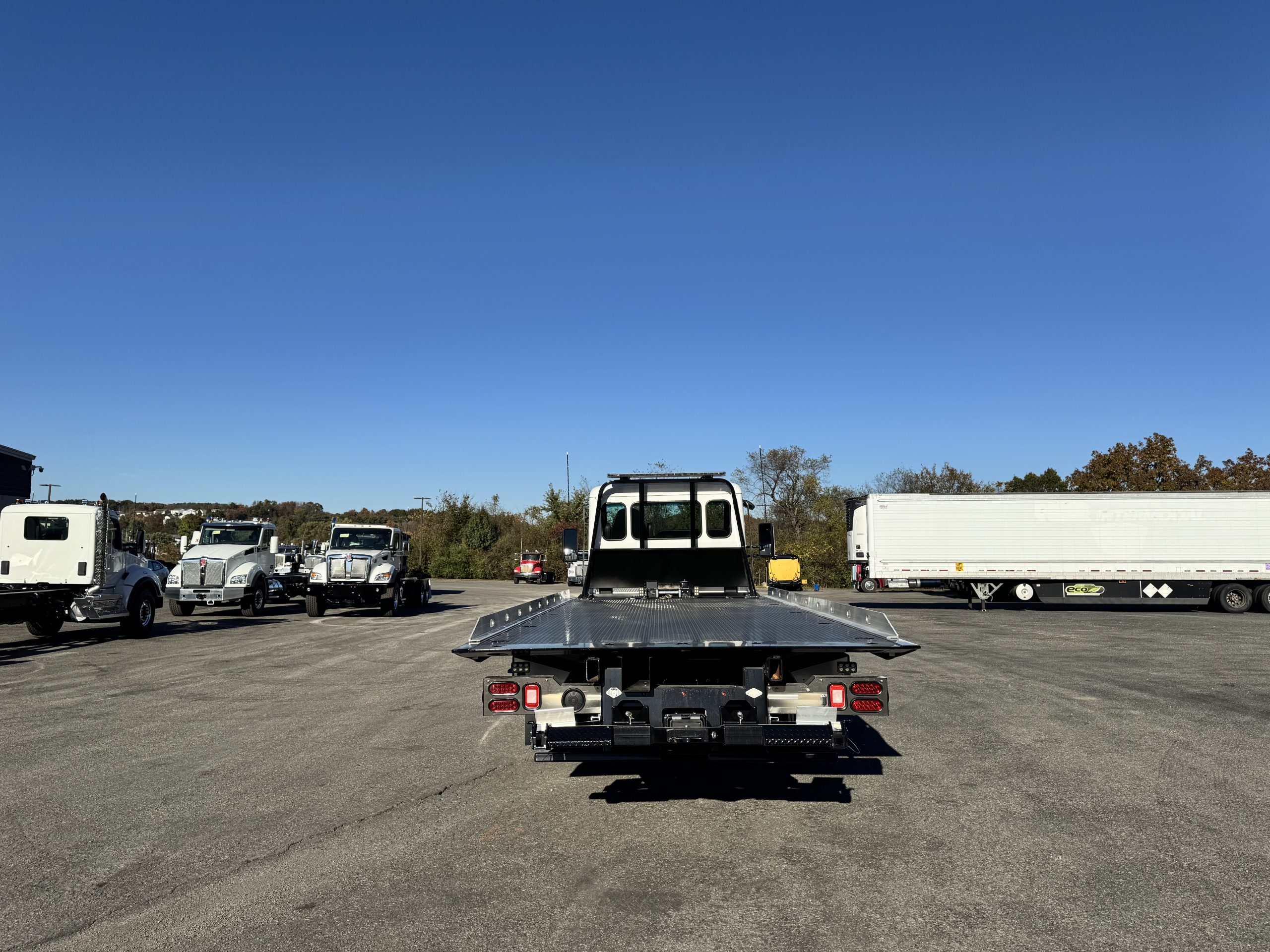 2027 KENWORTH T280 - image 6 of 6
