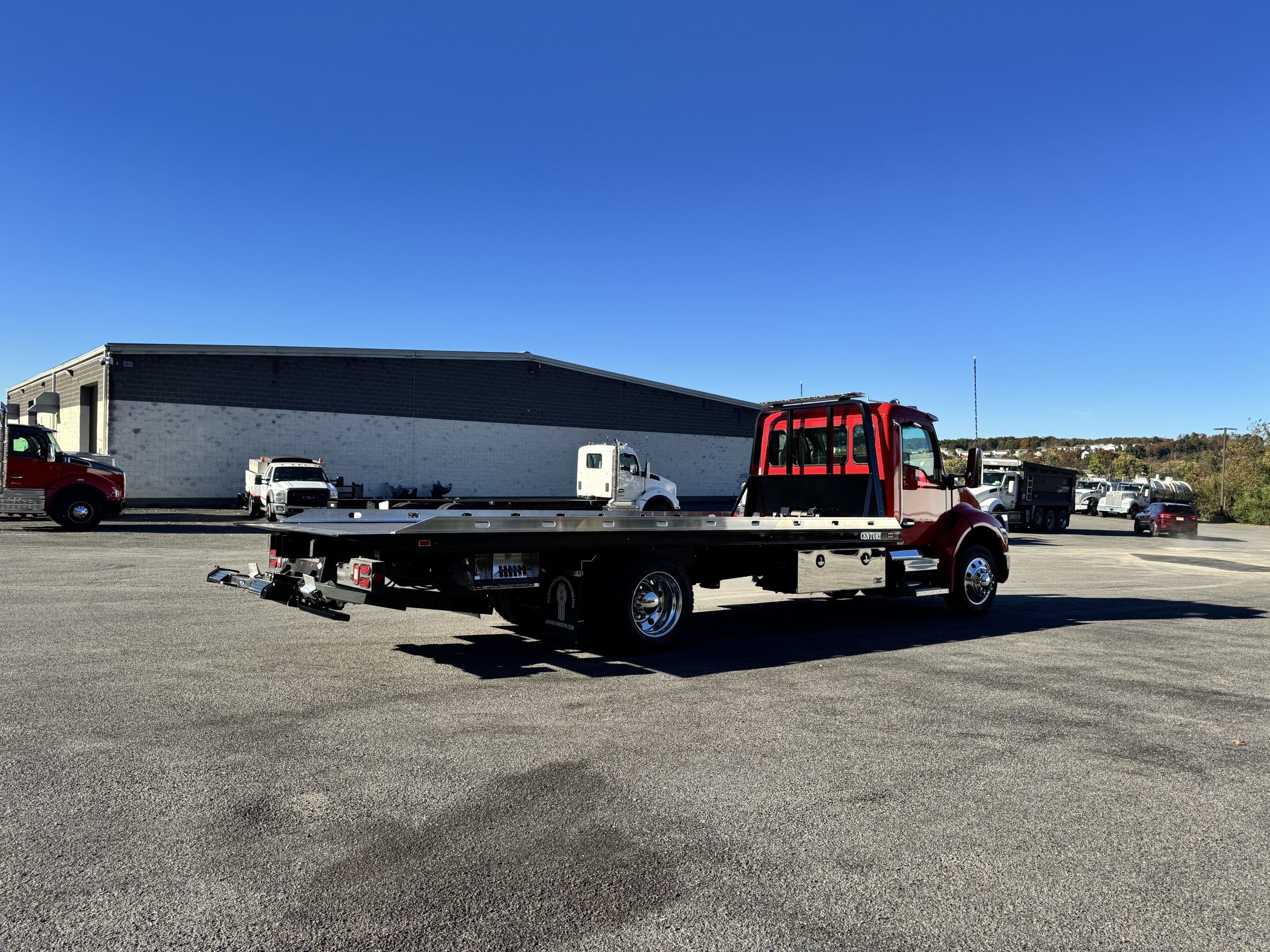 2027 KENWORTH T280 - image 5 of 6